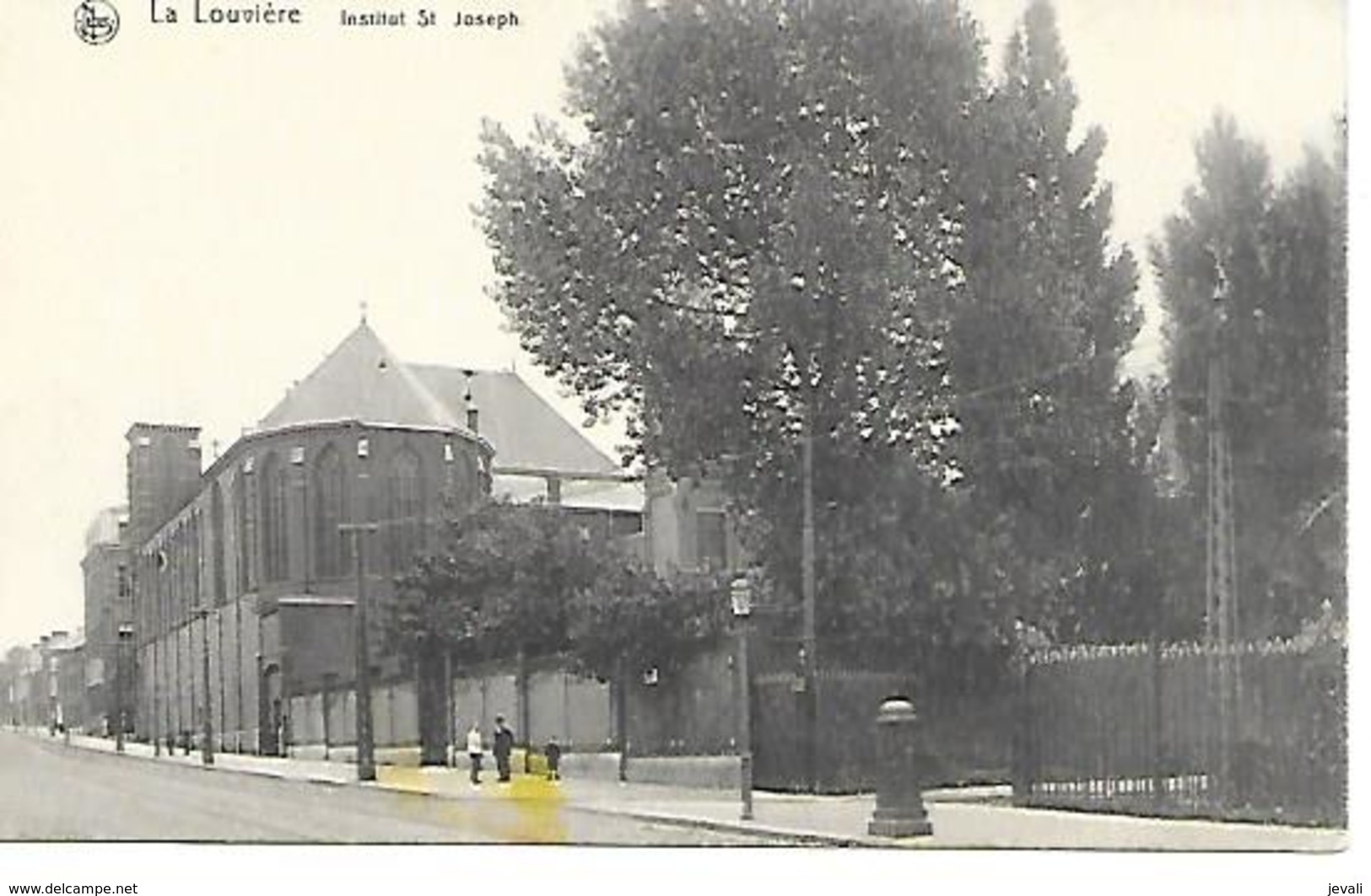 CPA /PK /  AK  - LA LOUVIÈRE  Institut St Joseph - La Louvière