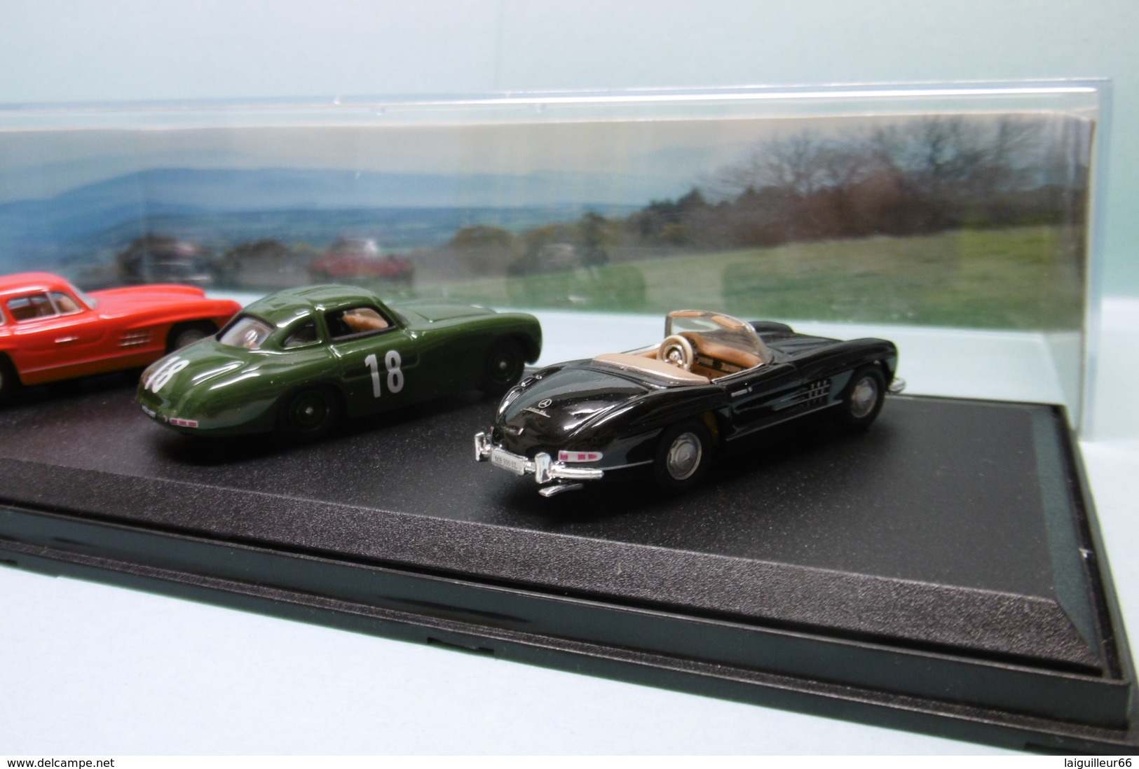 Schuco - Coffret 4 Voitures MERCEDES BENZ 300SL Cabrio + Carrera Panamericana Coupé + 560SL Softtop 1/72 - Echelle 1:72