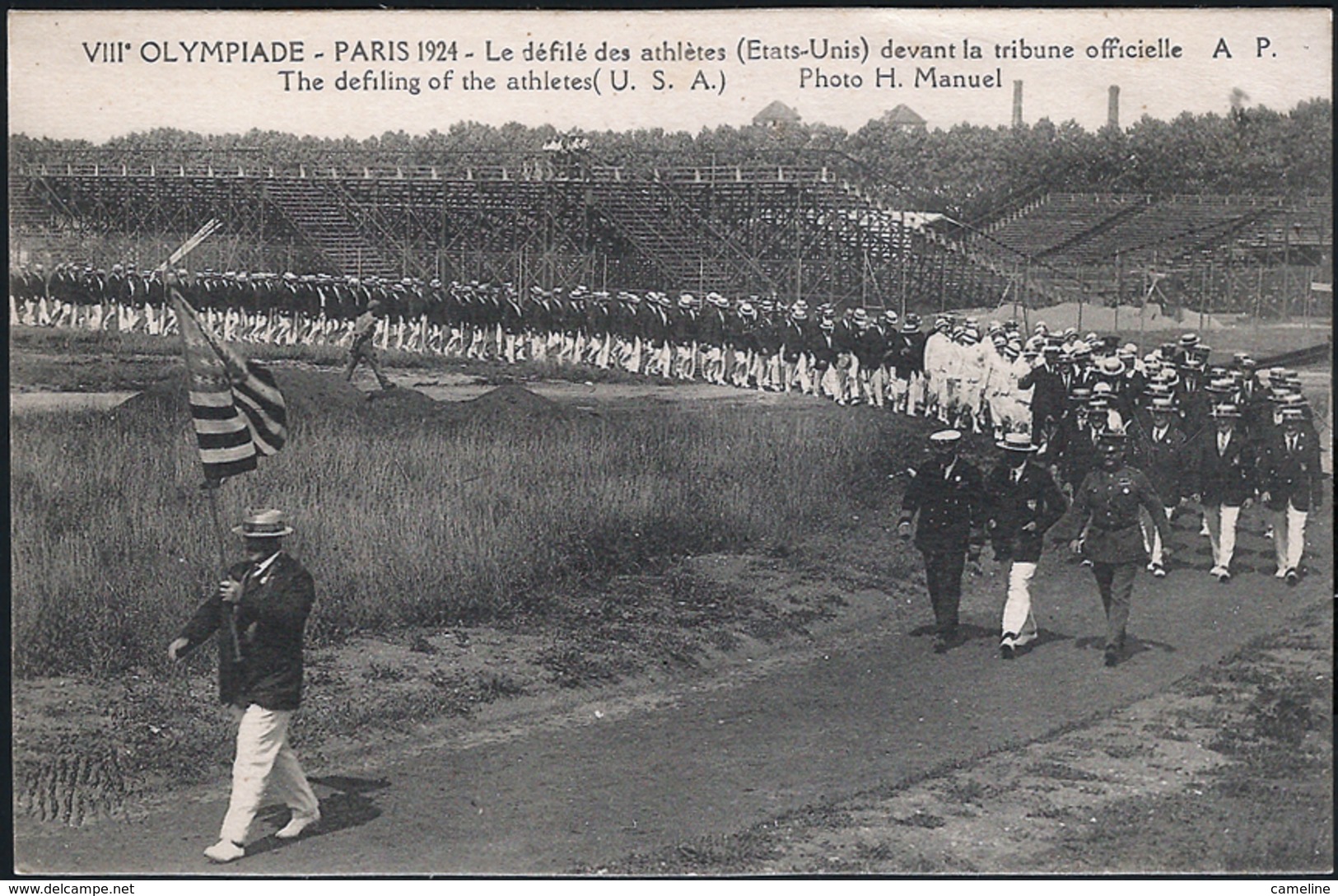 75 . PARIS - VIII Olympiade 1924 - Le Defile Des Athletes - Etats Unis - Devant Les Tribunes Officielle - Giochi Olimpici