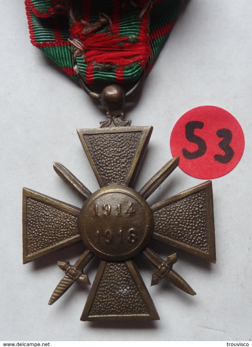 MÉDAILLE . CROIX COMBATTANT 1914-1918 .  RUBAN AVEC 1 ETOILE . - France