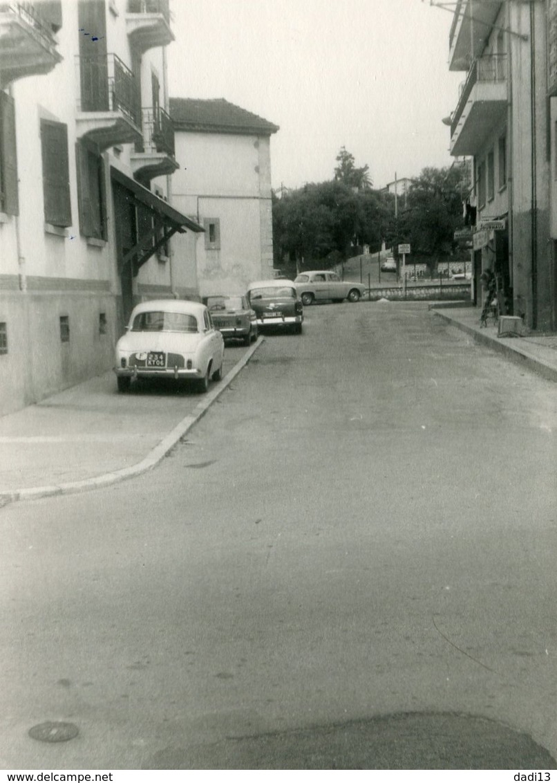 Juan Les Pins Années 1960 - Auto's