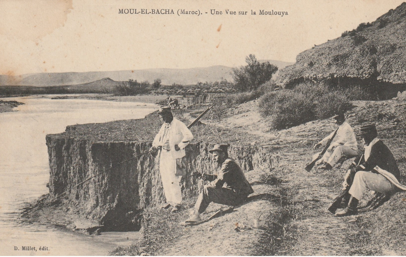 8-8------maroc---moul El Bacha Une Vue Sur La Moulouya - Autres & Non Classés