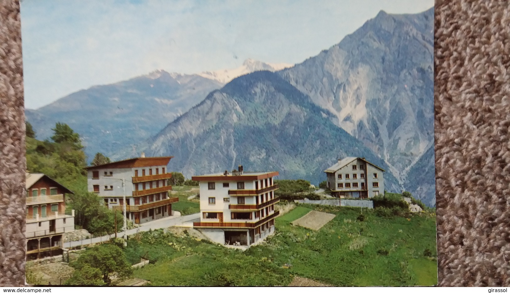 CPSM MONTRICHER SAVOIE VUE PARTIELLE CHALETS ALT 1230 M ED EDY - Autres & Non Classés