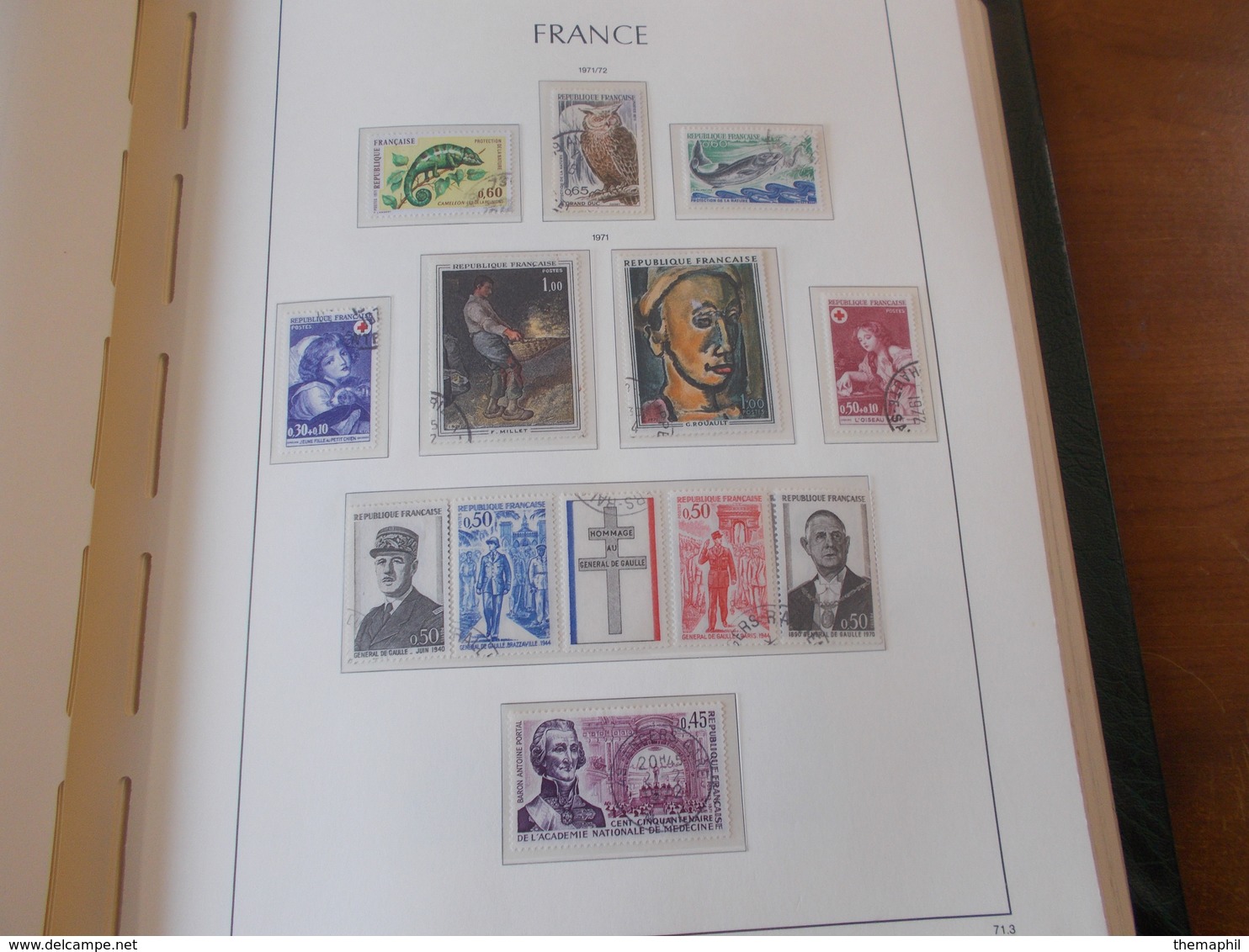 lot n° 330 FRANCE une collection dans un album leuchtturm 1966 / 1984  tous obl.  .  no paypal