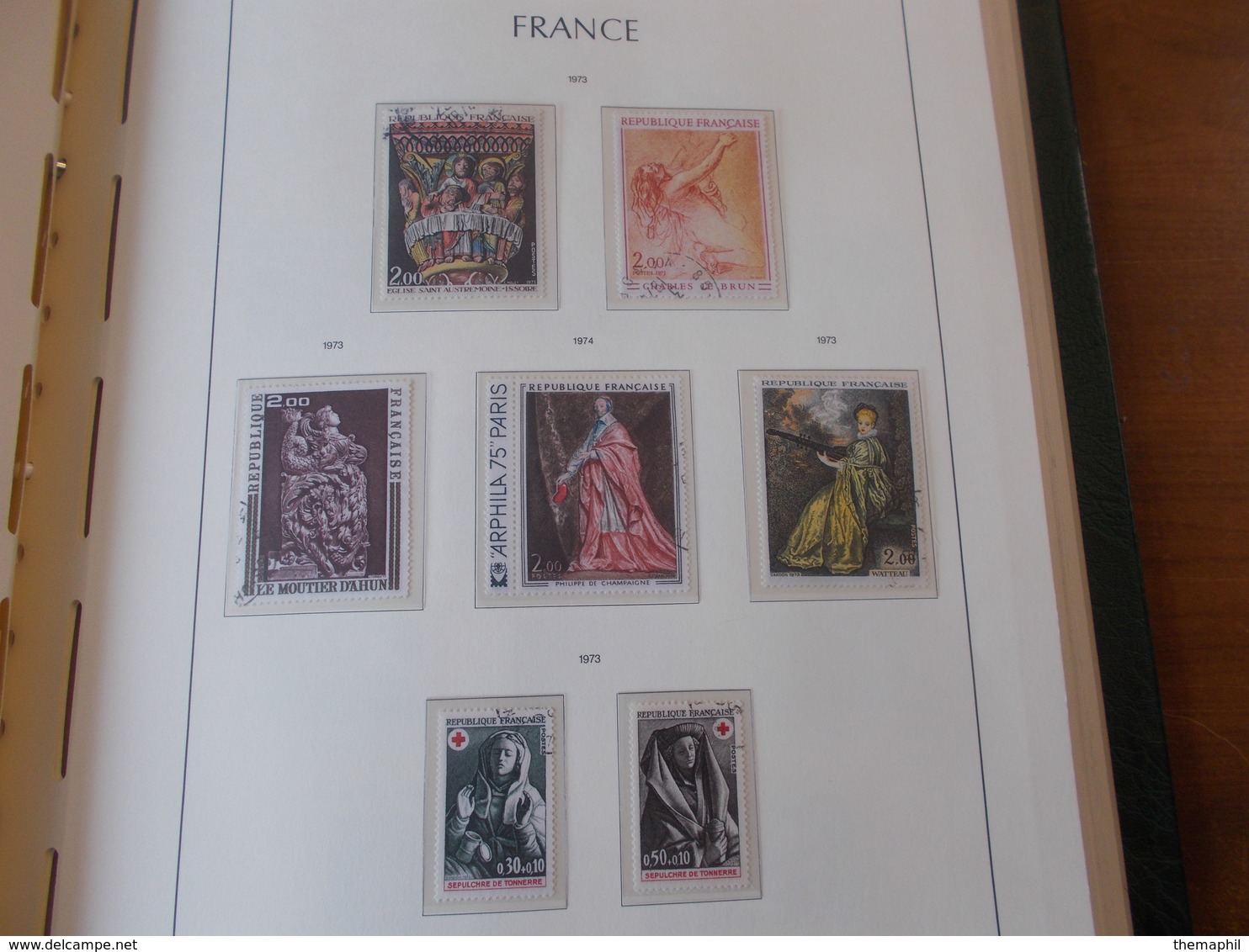 lot n° 330 FRANCE une collection dans un album leuchtturm 1966 / 1984  tous obl.  .  no paypal