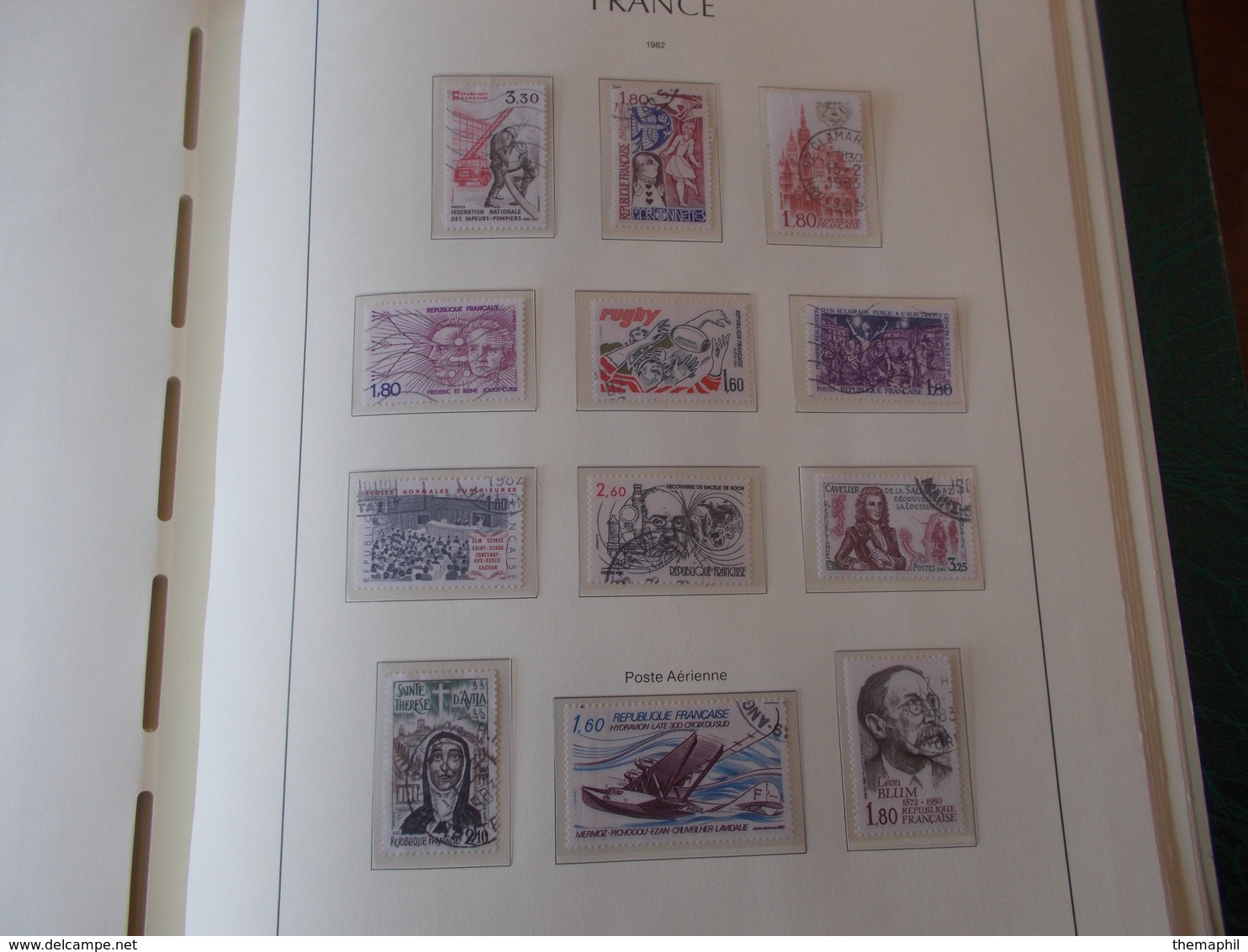 lot n° 330 FRANCE une collection dans un album leuchtturm 1966 / 1984  tous obl.  .  no paypal