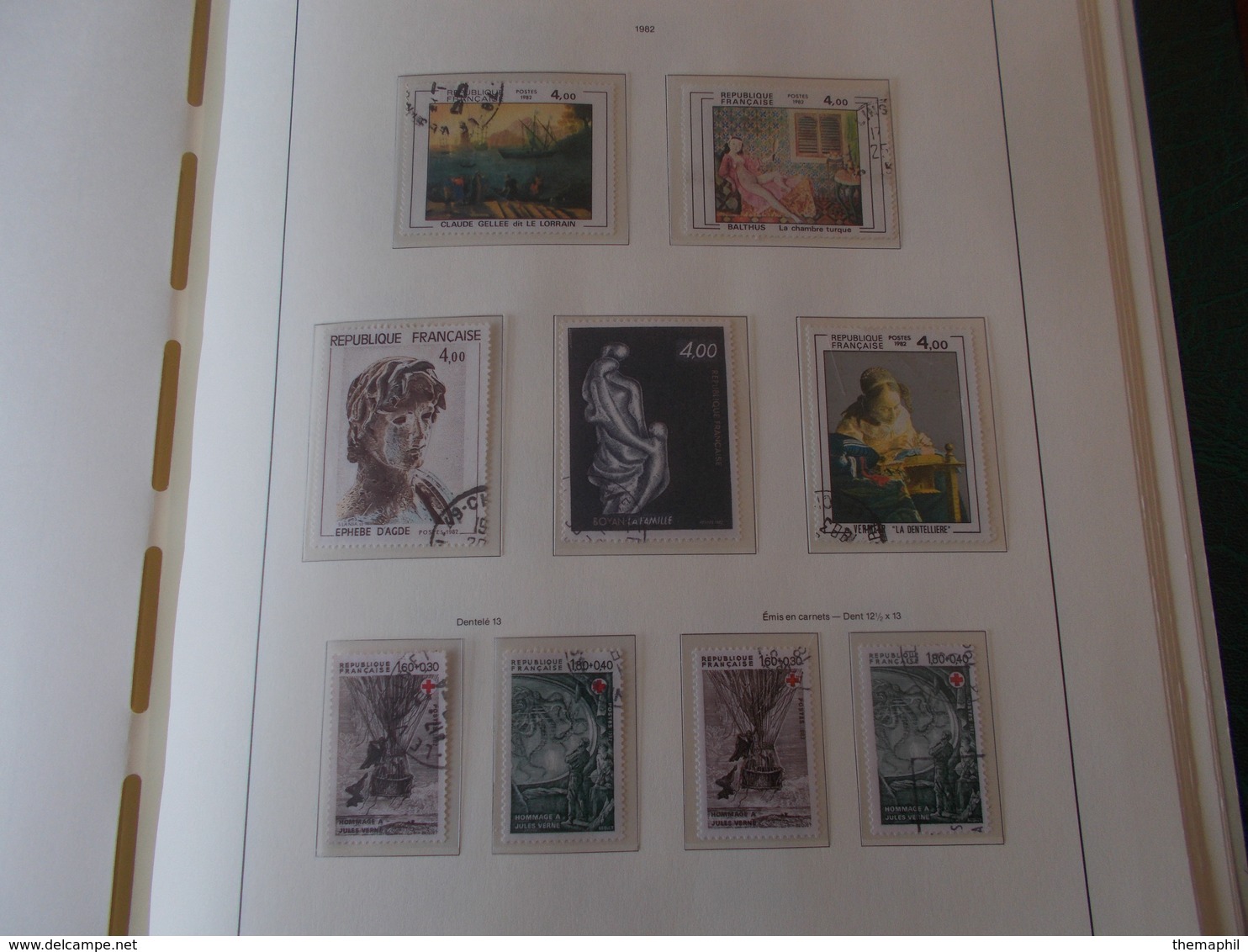 lot n° 330 FRANCE une collection dans un album leuchtturm 1966 / 1984  tous obl.  .  no paypal