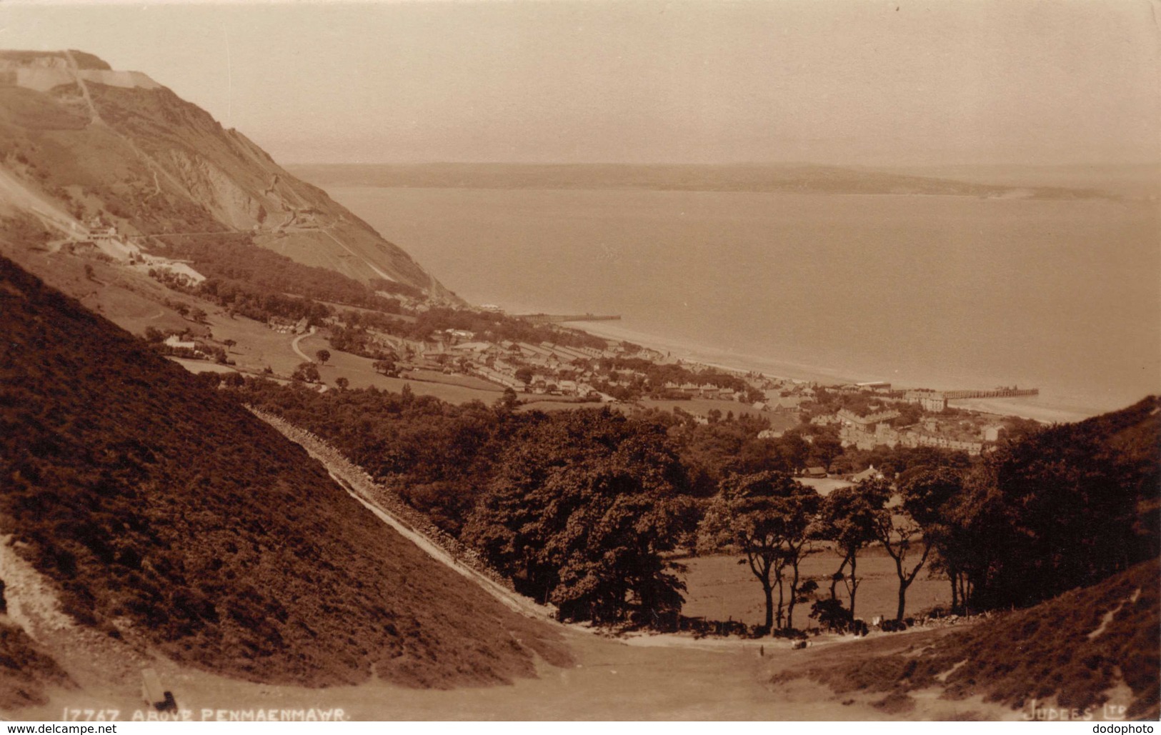 R154387 Above Penmaenmawr. Judges Ltd. No 17767 - Monde