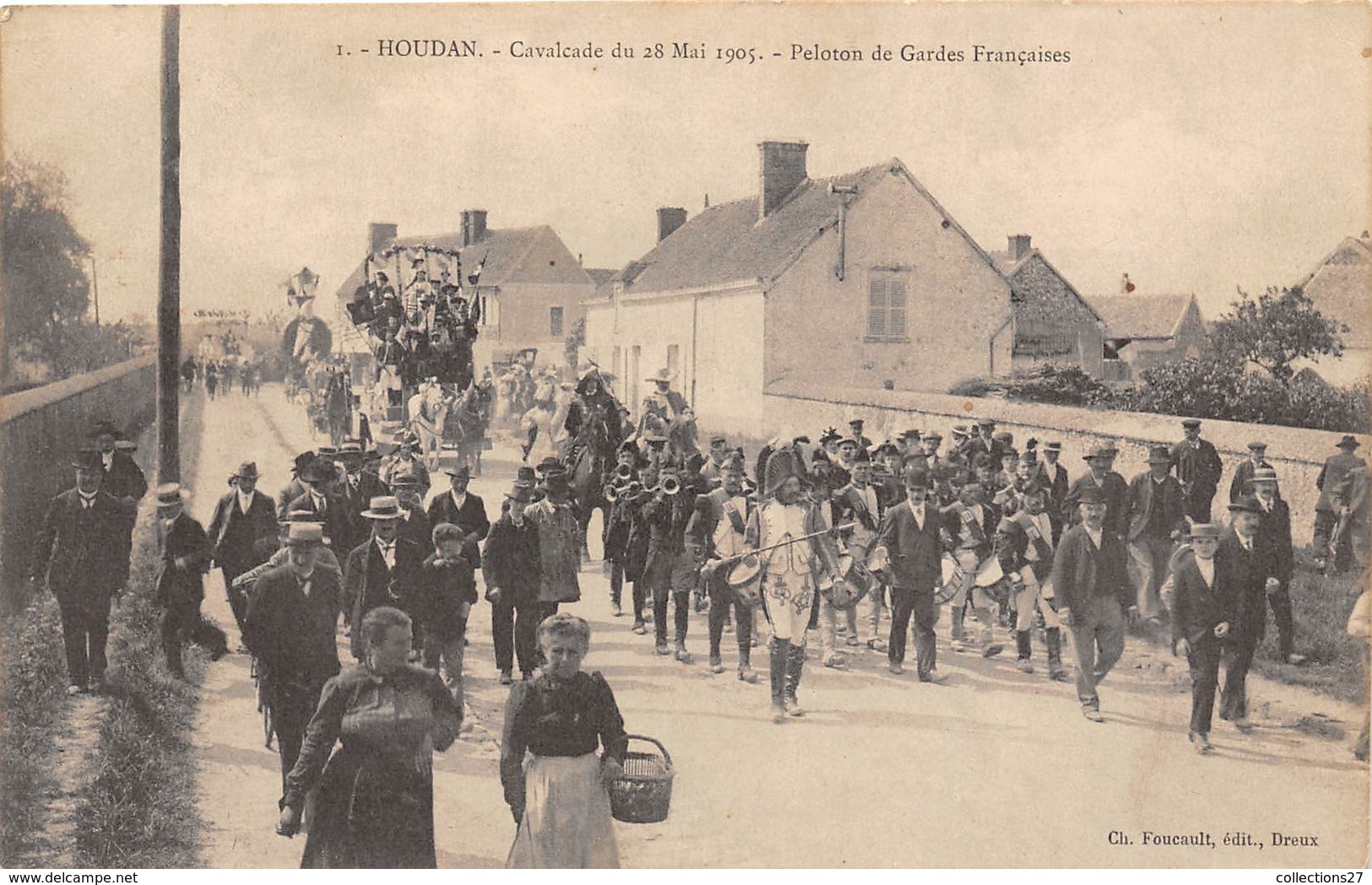 78-HOUDAN- CAVALCADE DU 28 MAI 1905, PELOTON DE GARDES FRANCAIS - Houdan