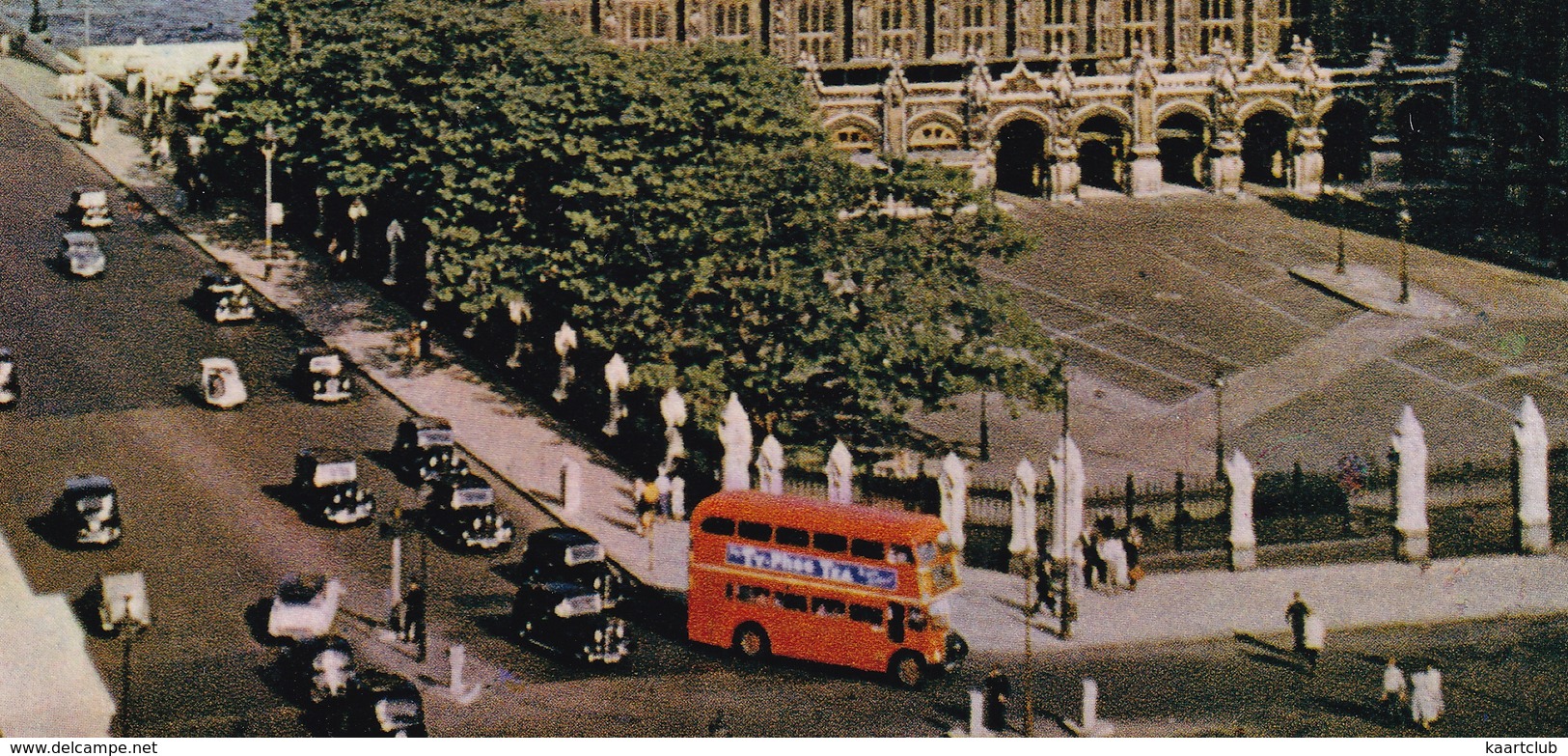 London: OLDTIMER CARS, AUSTIN FX2 TAXI,  DOUBLE DECK BUS - Big Ben From Treasury Building - Turismo