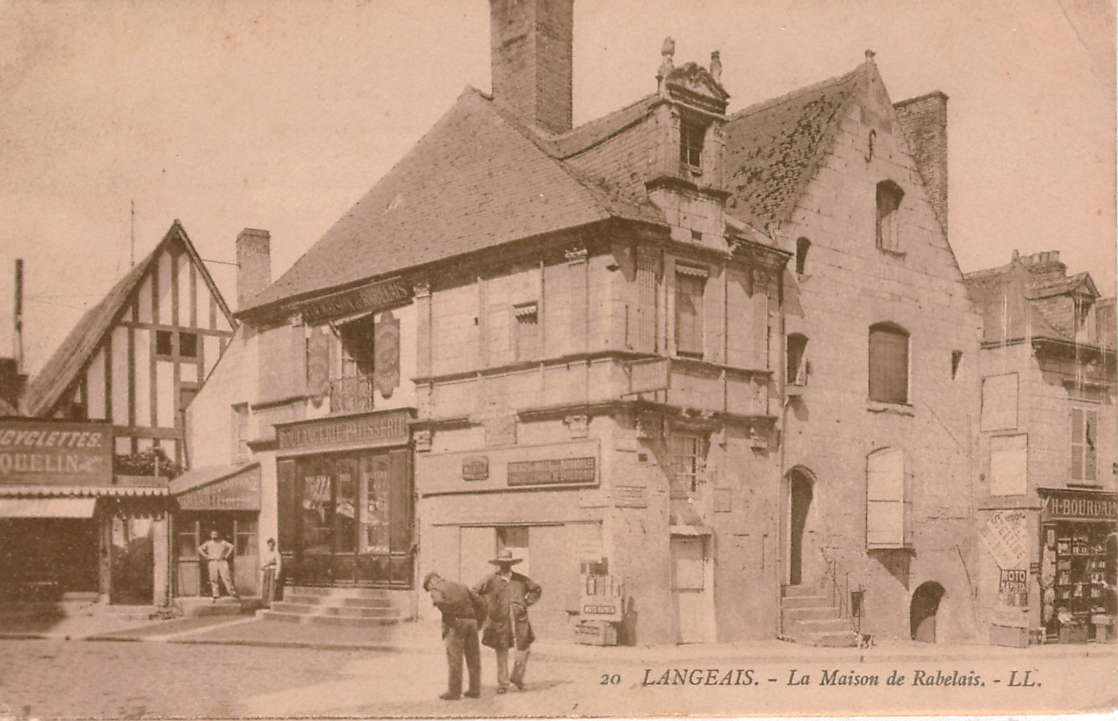 Bon lot 20 cartes postales anciennes FRANCE diverses régions sauf Paris,Versailles, Lourdes toutes animées,20 scans