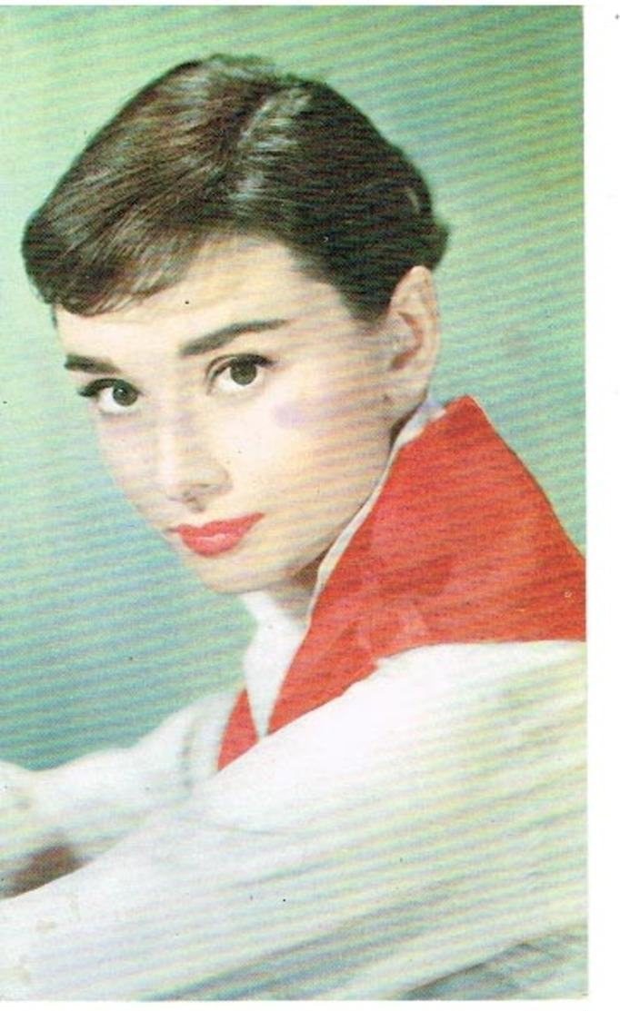 CPA Années 60-70  Personnalité  PUBLICITE BISCOTTES CORVISART EPINAL  AUDREY HEPBURN - Chanteurs & Musiciens