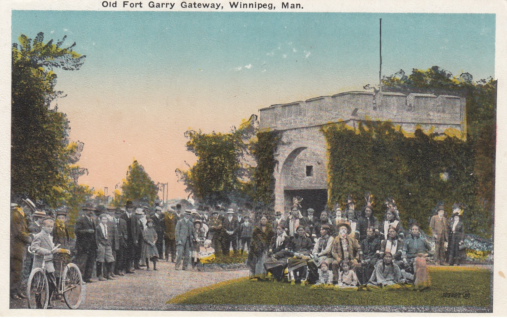 WINNIPEG , Manitoba, 1908 ; Buffalo Bill & Wild West Indians At Fort Garry - Native Americans