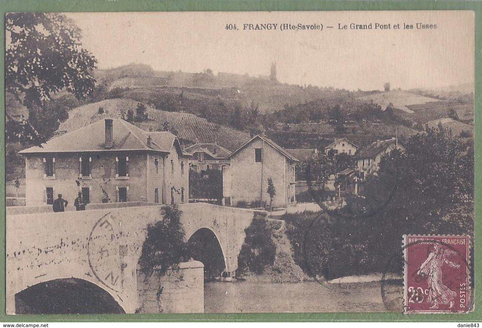 CPA Très Rare - HAUTE SAVOIE - FRANGY - LE GRAND PONT ET LES USSES - Petite Animation - L. Fauraz éditeur / 404 - Frangy