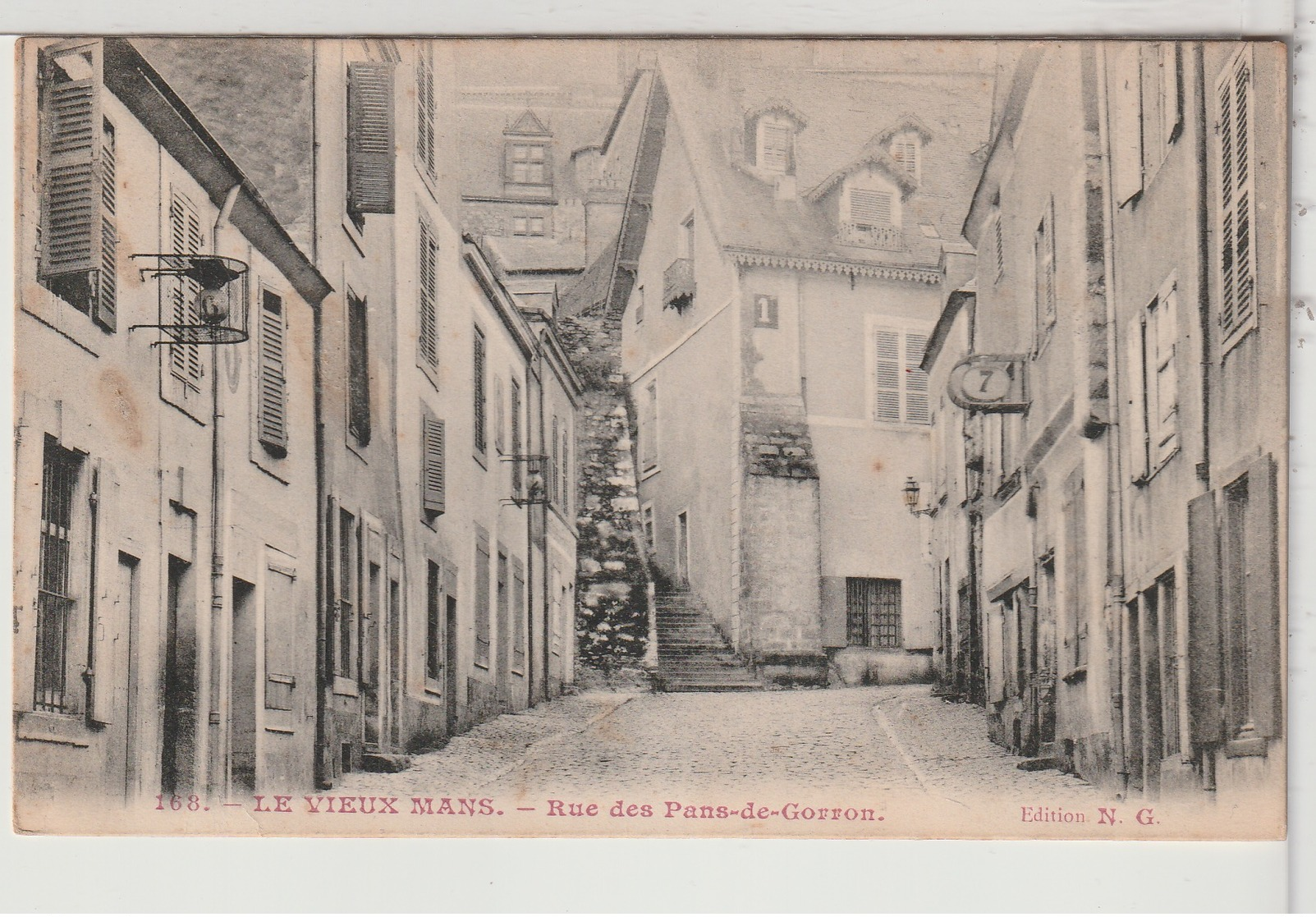 72 - LE VIEUX MANS - Rue Des Pans-de-Gorron - Le Mans