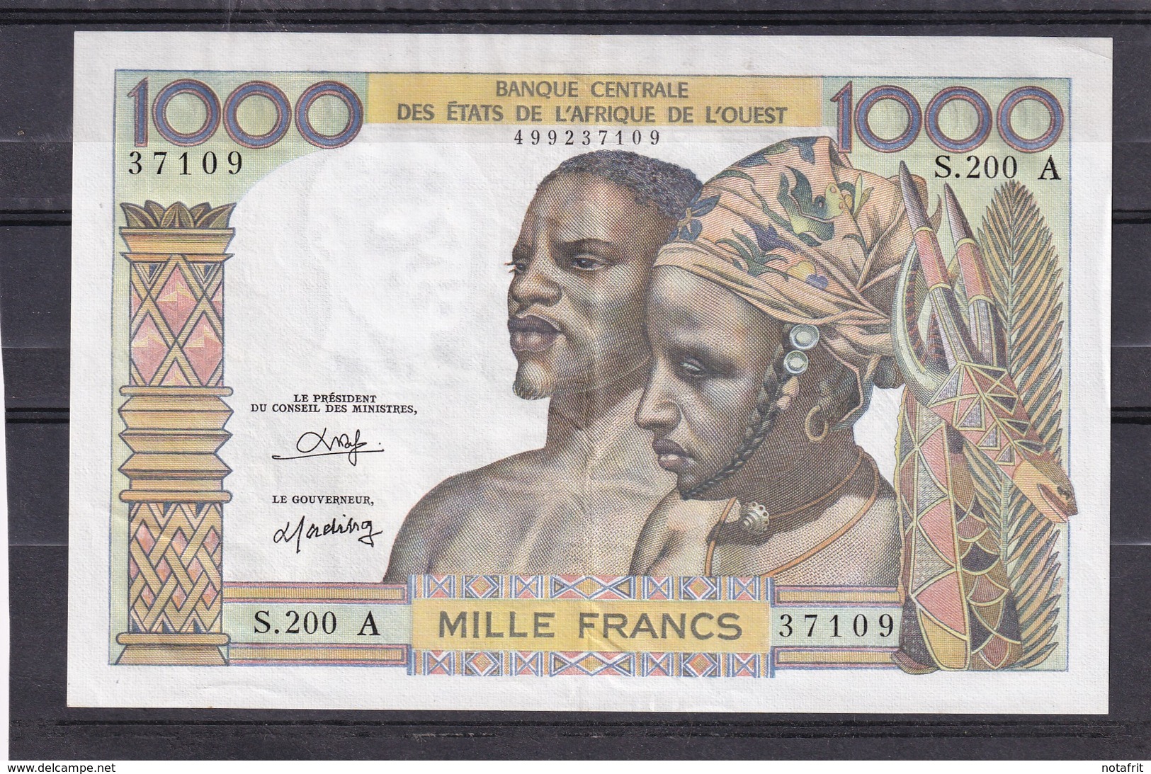 AOF Ivory Coast  1000 Fr  Center Fold Pli Central - West African States