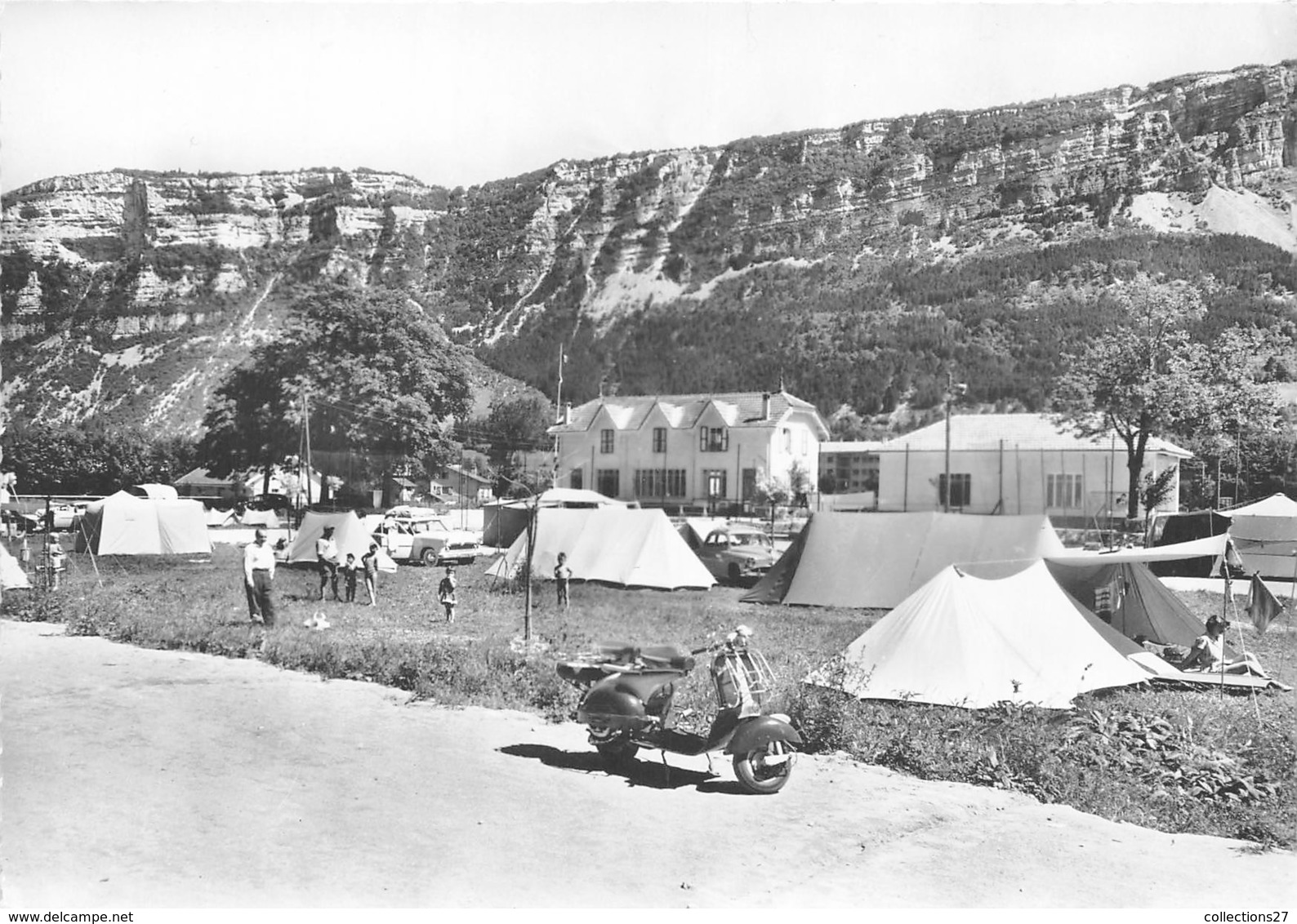 01-NANTUA- LE CAMPING DU SIGNAL ET LES MONTS DAIM - Nantua