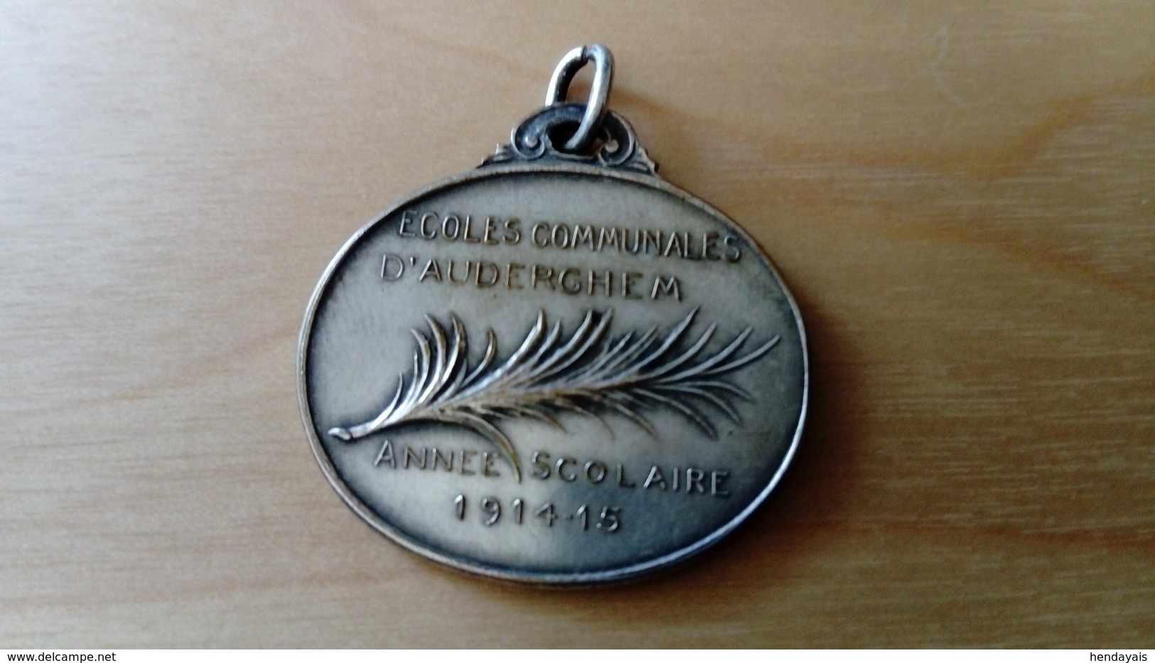 Ecole Communale D'Auderghem Médaille Commémorative Année Scolaire 1914-1915 - Autres & Non Classés