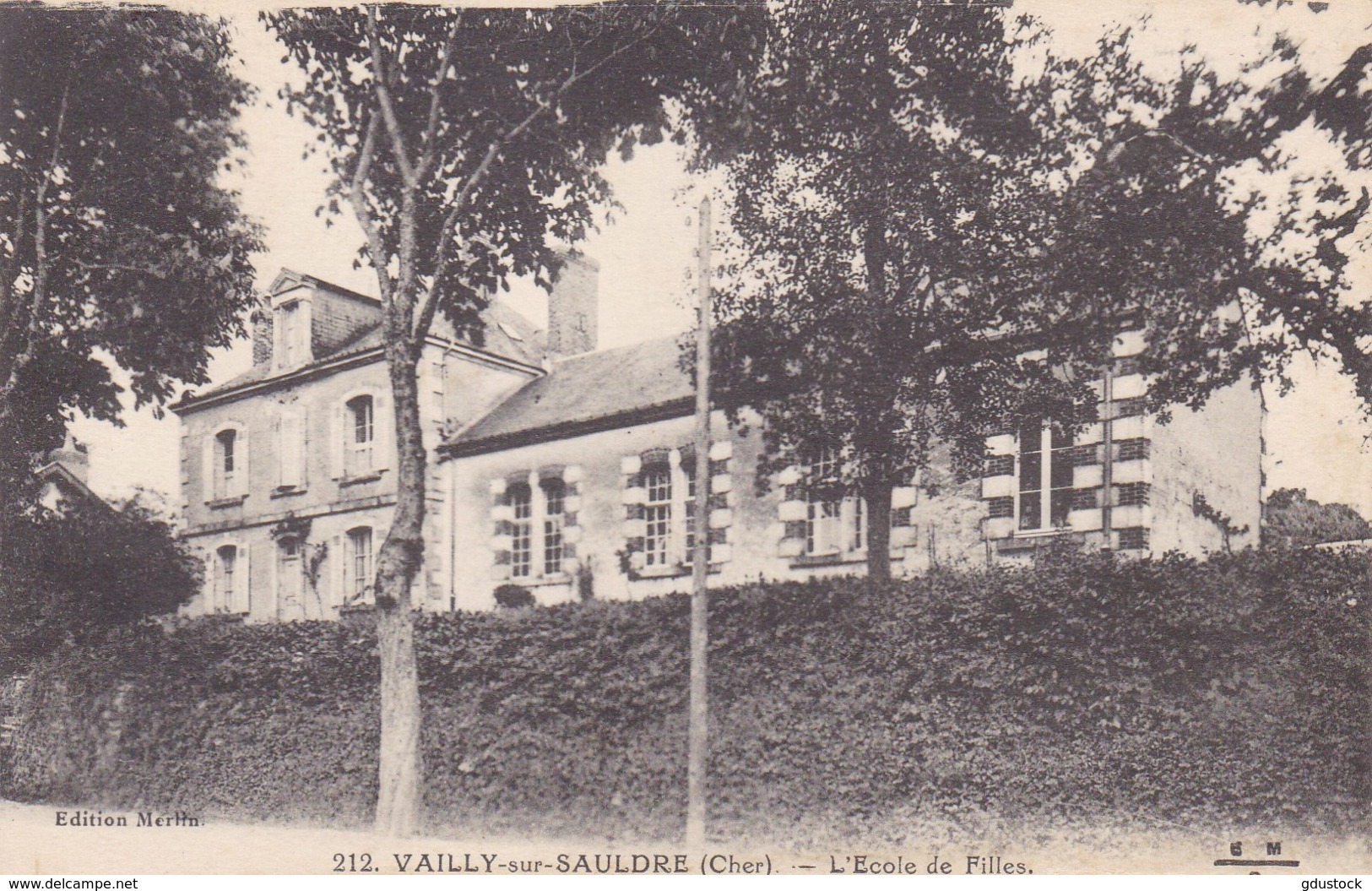 Cher - Vailly-sur-Sauldre - L'Ecole De Filles - Autres & Non Classés