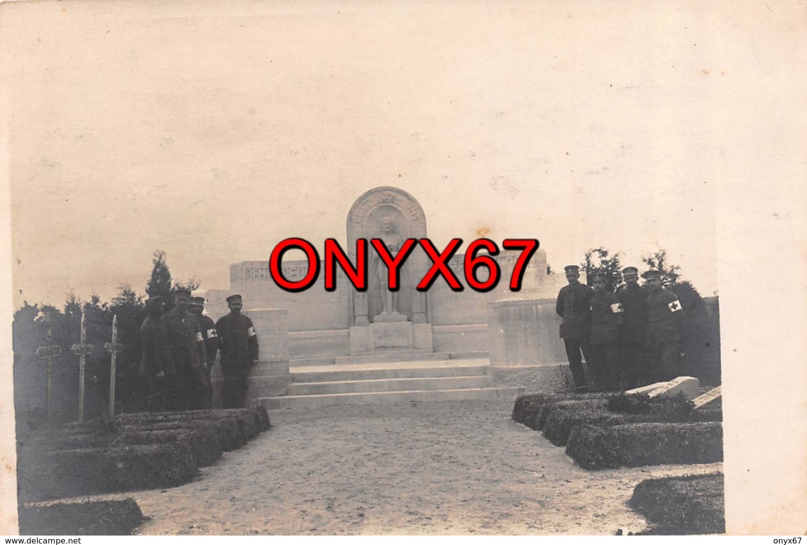 Carte Postale Photo Militaire Allemand SAINT-ETIENNE A ARNES (Ardennes) Monument Aux Morts Friedhof Guerre-Krieg 14/18 - Autres & Non Classés