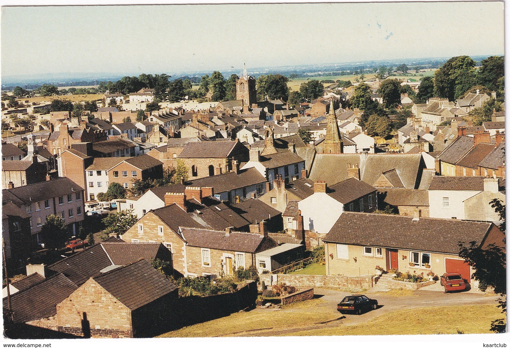 Brampton: FORD ESCORT MKIII, ROVER 216 - View From The Mote Hill - (Yorkshire) - Toerisme