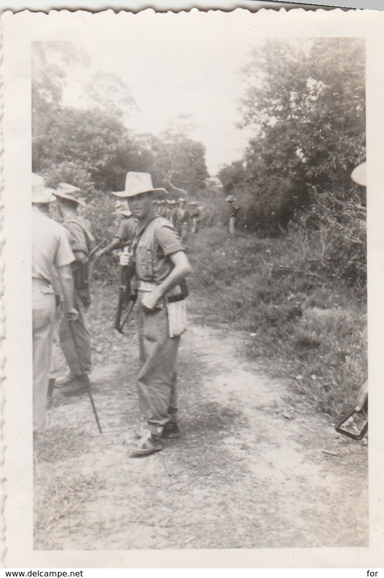 Photo Militaire : Vietnam : Tra Vinh : Lt. Fuseret : Opération En Cours : 1948 : ( 6cm X 9cm ) - War, Military