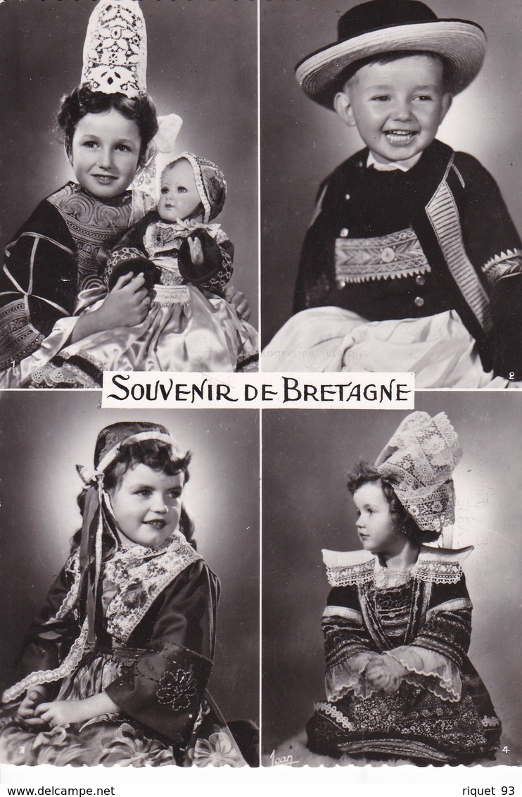 LA BRETAGNE - (Finistère) - Costumes De1 PONT-L'ABBE- 2 QUIMPER- 3 PLOUGASTEL-DAOULAS- 4 FOUESNANT - Kostums