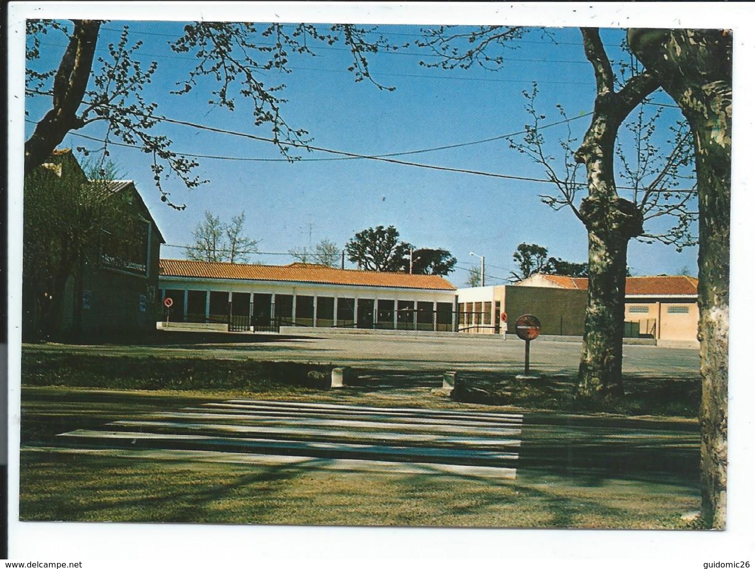 Saint Martin De Crau ,groupe Scolaire St Martin - Autres & Non Classés