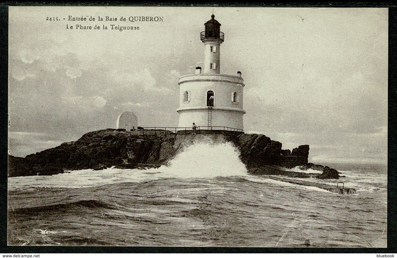 Ref 1280 - Early Postcard - Quiberon Lighthouse - Morbihan Brittany France - Lighthouses