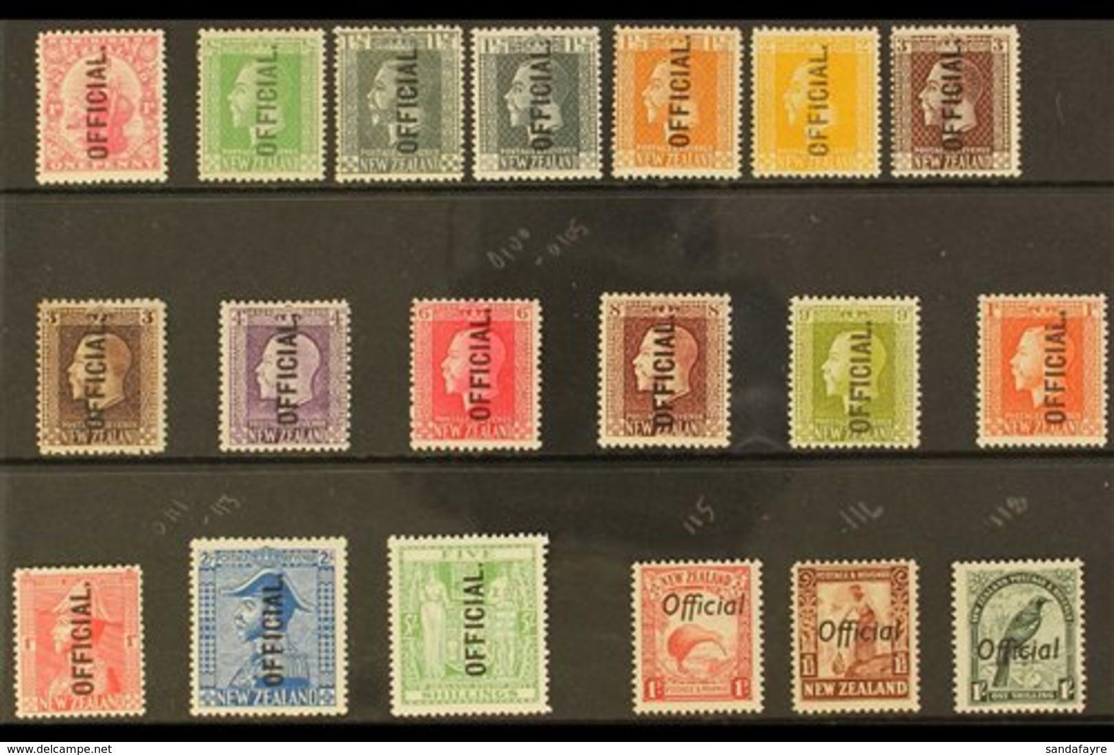 OFFICIALS  1915-1936 VERY FINE MINT KGV COLLECTION Presented On A Stock Card. Includes The 1915-24 Set Of 6 (SG O88/93), - Other & Unclassified