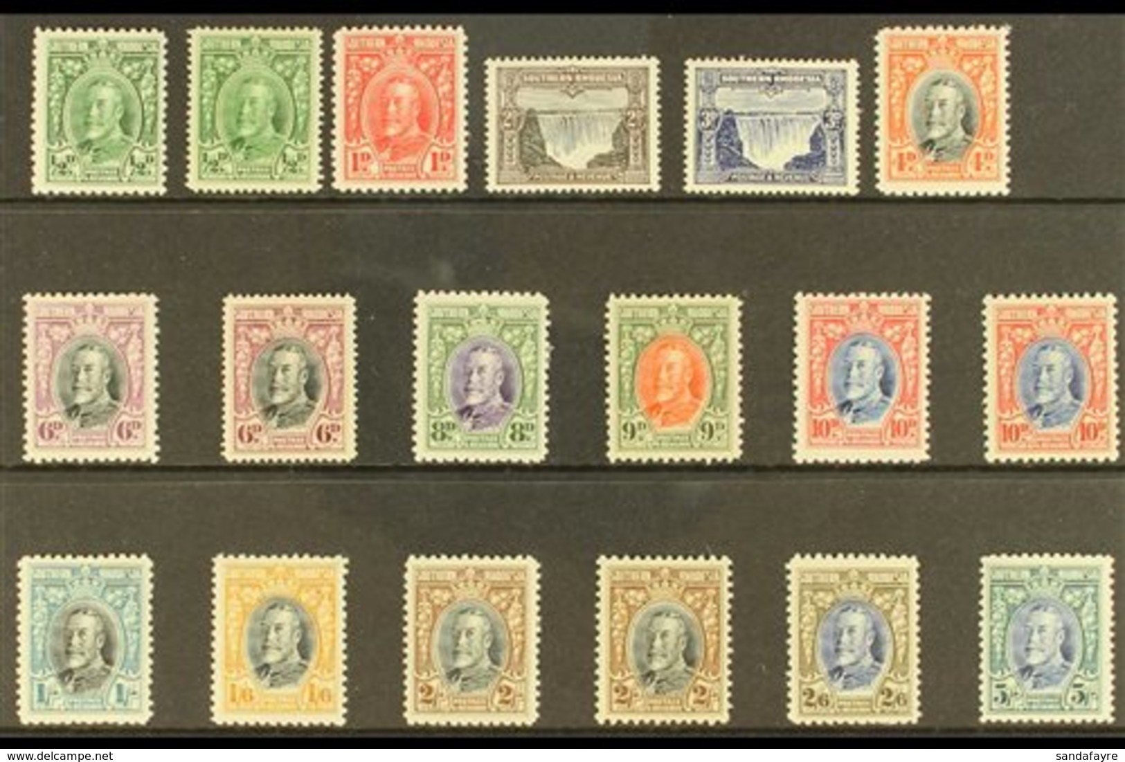 1931-37 KGV MINT SELECTION  An Attractive, ALL DIFFERENT Selection On A Stock Card, Most Values To 5s With Perf Variants - Südrhodesien (...-1964)