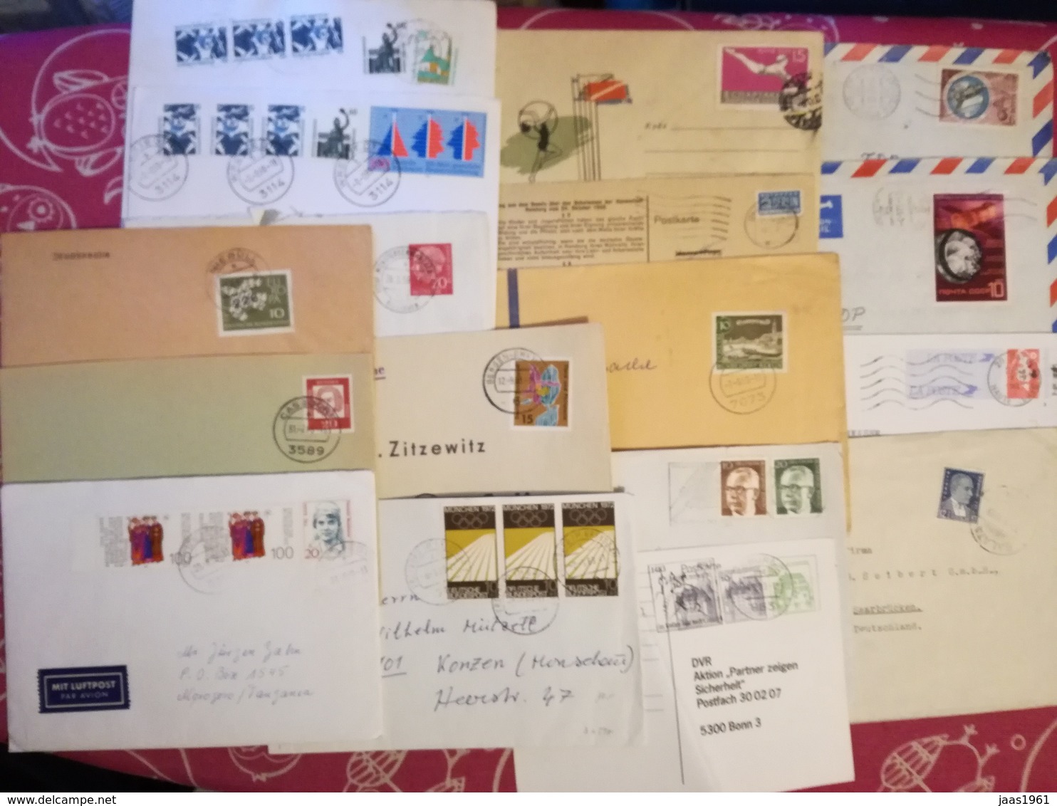 LOT 50 LETTERS AND DOCUMENTS. WORLDWIDE - Mezclas (max 999 Sellos)