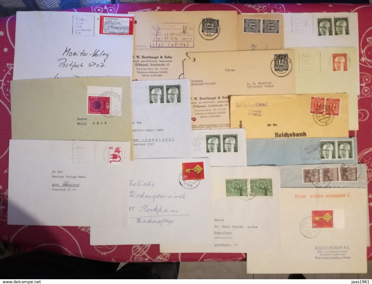 LOT 50 LETTERS AND DOCUMENTS. WORLDWIDE - Mezclas (max 999 Sellos)