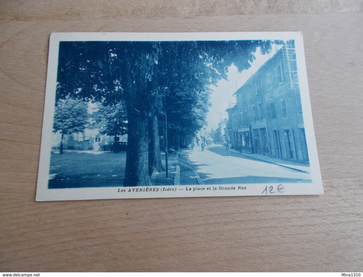 Les Avenieres - La Place Et La Grand Rue - Les Avenières