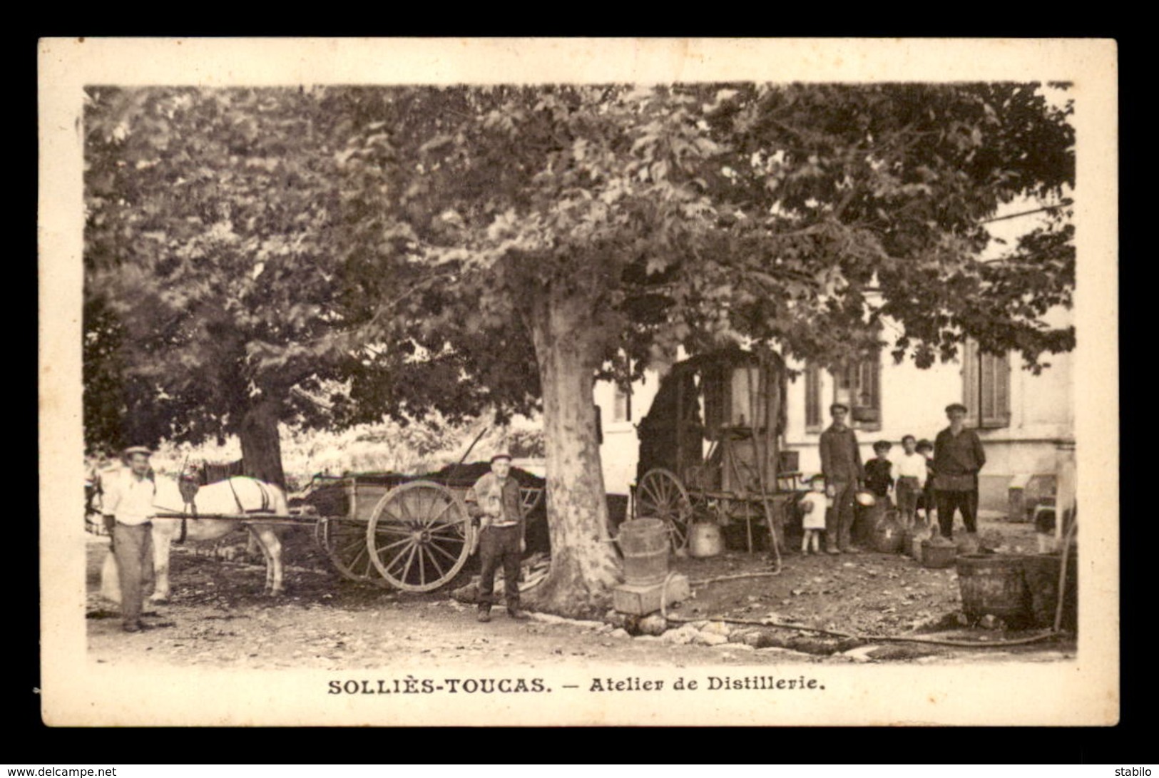 83 - SOLLIES-TOUCAS - ATELIER DE DISTILLERIE - ALAMBIC - Autres & Non Classés