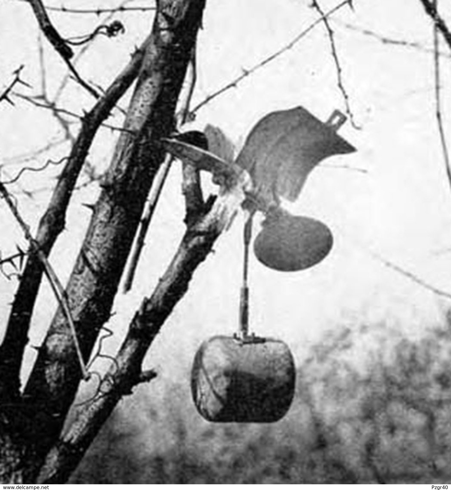 German SD-2 Ex bomb body with fuze bombe allemande à parachute WW2