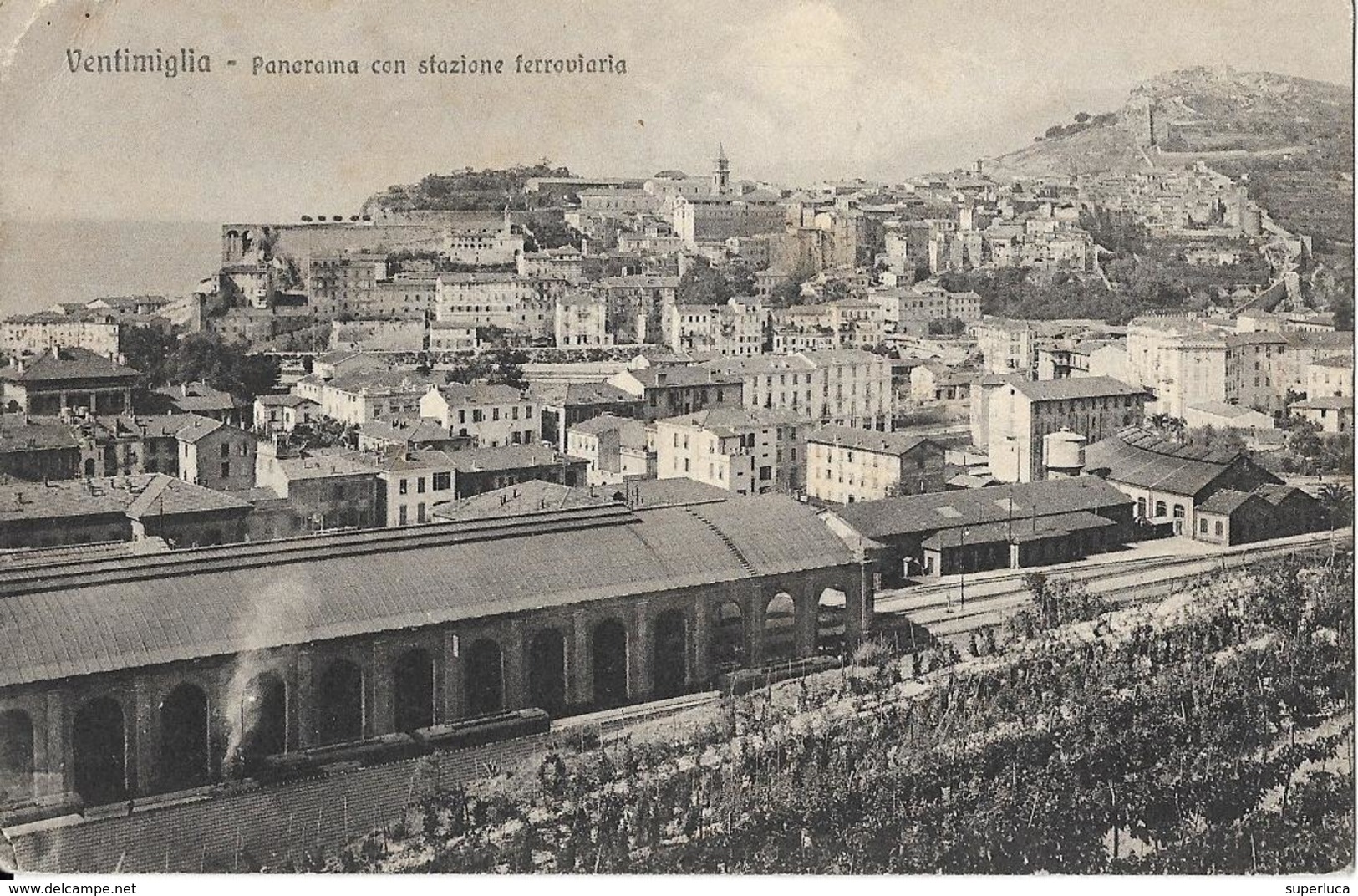 6-VENTIMIGLIA-PANORAMA CON STAZIONE FERROVIARIA - Stazioni Senza Treni