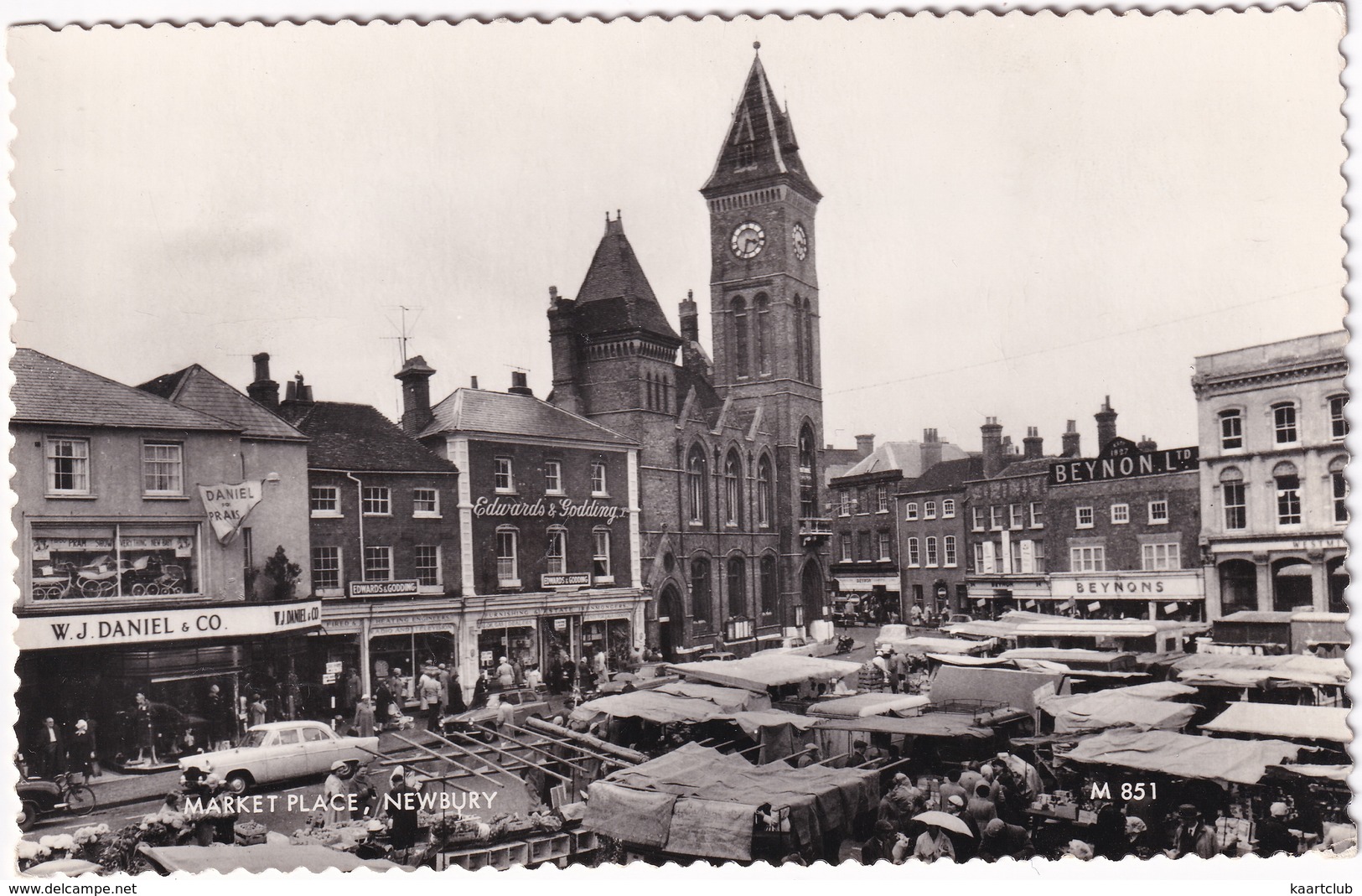 Newbury: FORD ZEPHYR MK2, AUSTIN A40 MK2 - 'Daniel For Prams' Shop - Market Place - (England) - Passenger Cars