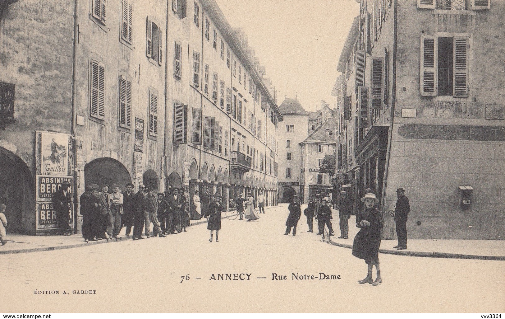 ANNECY: Rue Notre-Dame - Annecy