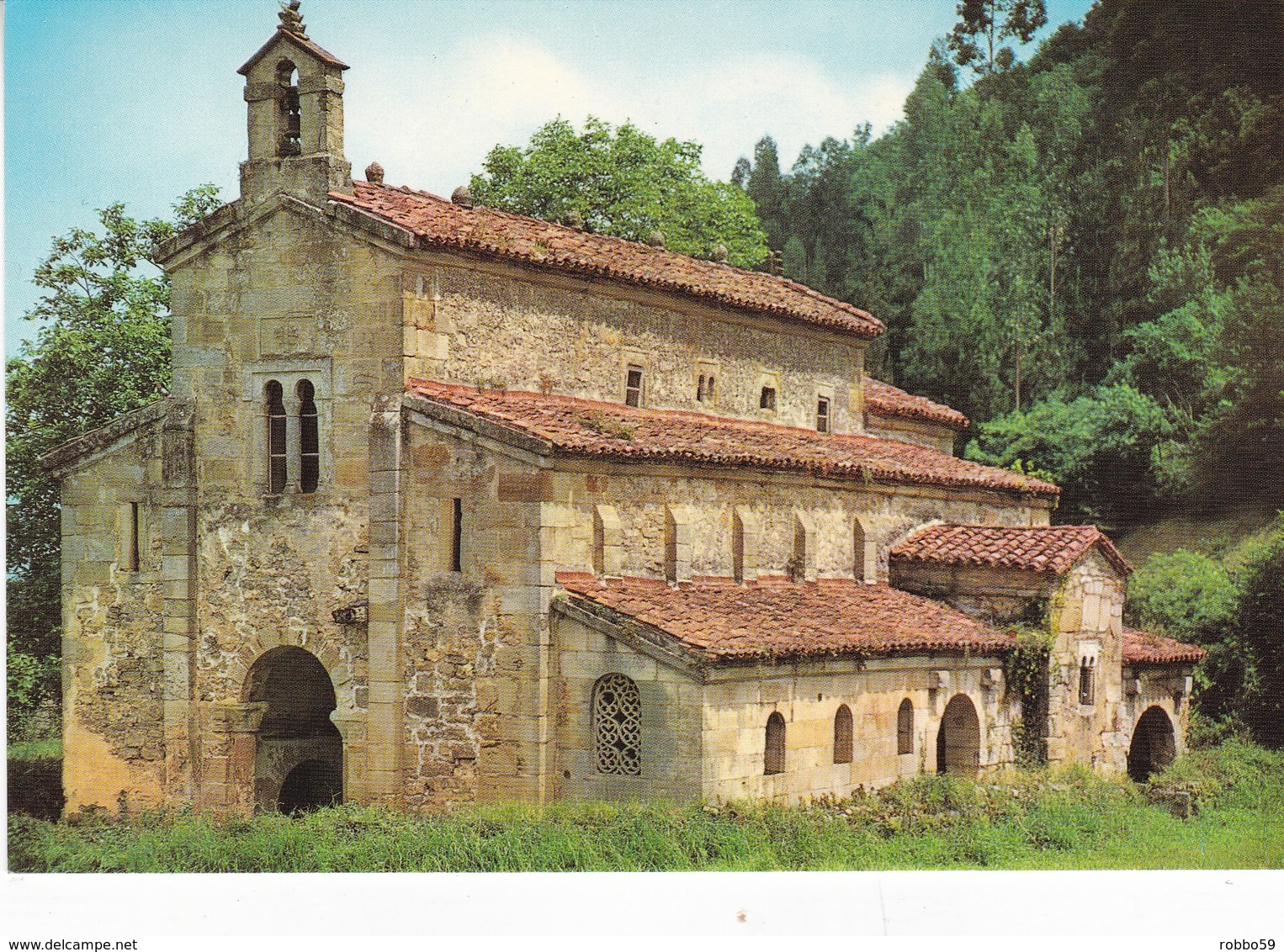 Spain Villaviciosa Church OfSt Salvadorat Valdedidos Postcard Unused Good Condition - Asturias (Oviedo)