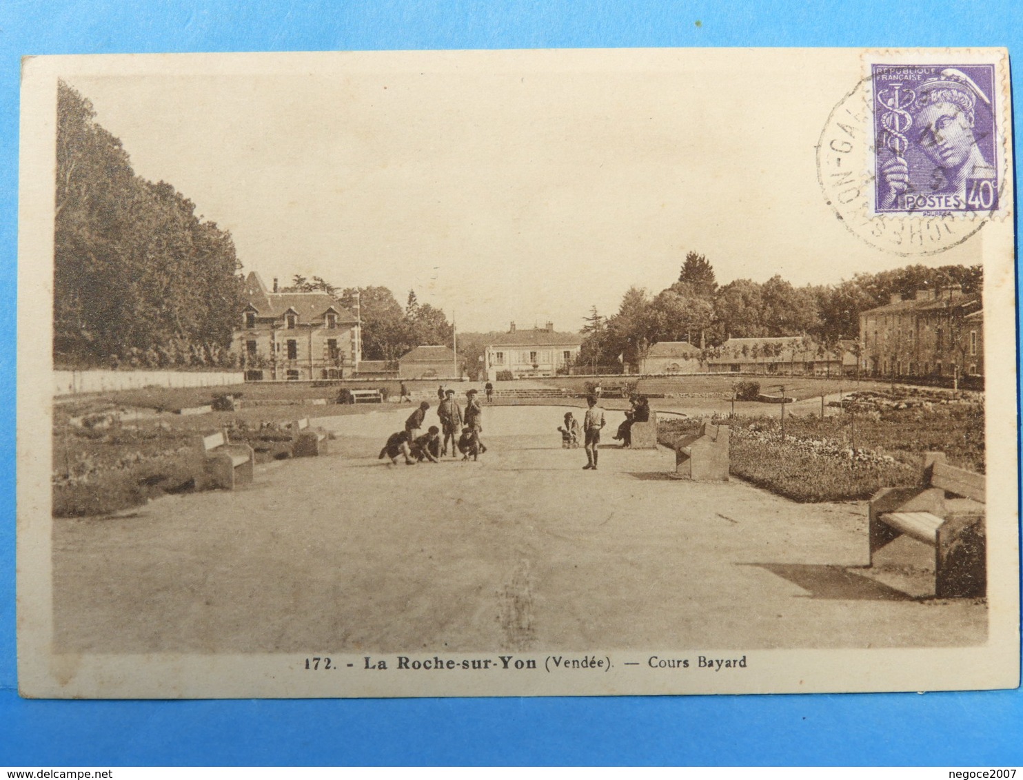 La Roche-sur-Yon : RARE !!!!! Cours Bayard ~~ Belle Animation ..... ( Enfants Jouant Aux Billes ) - La Roche Sur Yon