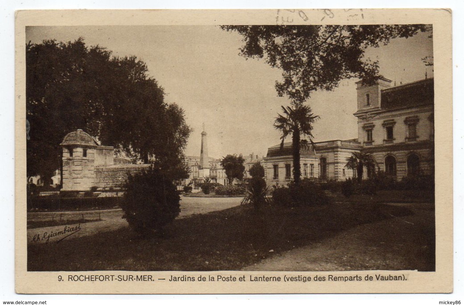 ROCHEFORT SUR MER--1941--Jardins De La Poste Et Lanterne (vestiges Des Remparts De Vauban)--timbre --cachet - Rochefort