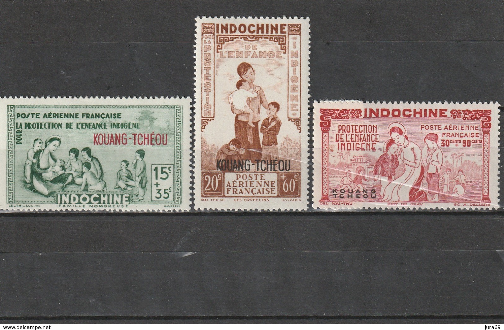 Kouang-Tchéou Neuf * 1942  Poste Aérienne N° 1/3 Protection De L'enfance Indigène - Unused Stamps