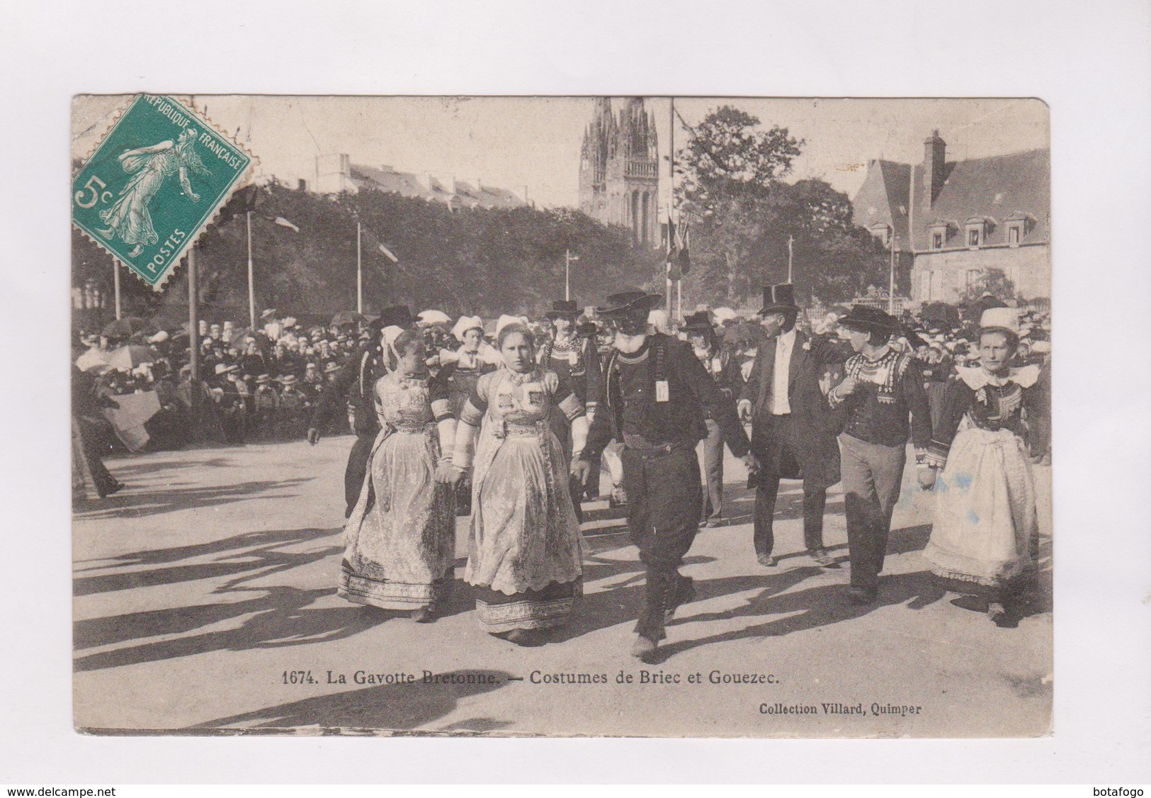 CPA DPT 29 LA GAVOTTE BRETONNE, COSTUMES DE BRIEC ET GOUEZEC - Gouézec