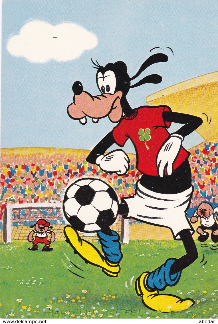 WALT DISNEY  Goofy   Football  Old Postcard 1977 - Disneyland