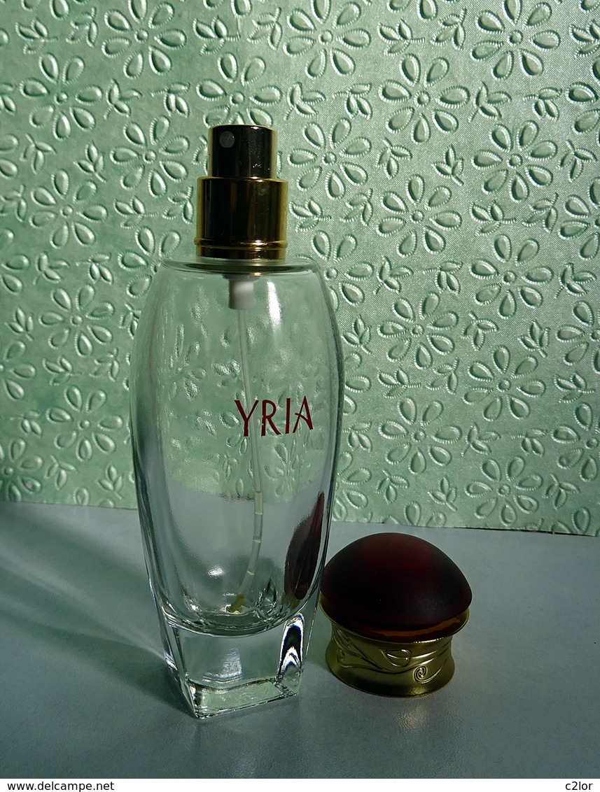 Flacon "YRIA " D'Yves ROCHER Eau De Parfum 50 Ml VIDE Pour Collection Ou Décoration - Flacons (vides)