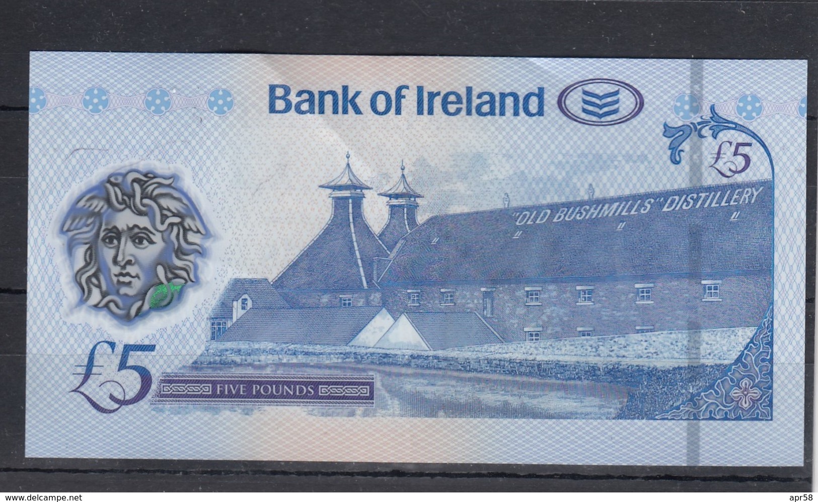 2017- £5 - Irlanda