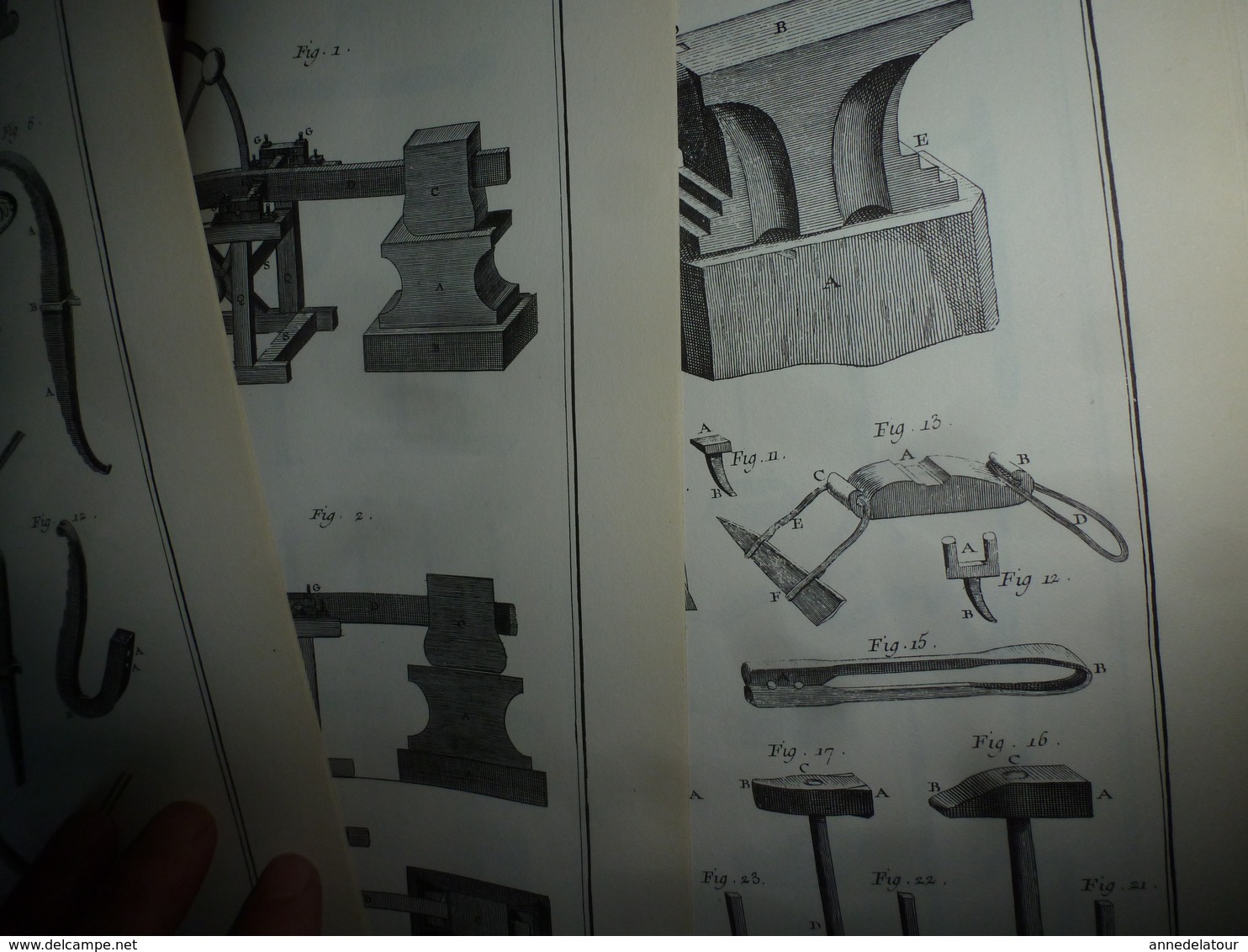 L'ENCYCLOPEDIE Diderot et d'Alembert - Recueil de Planches sur la Ferronnerie , la Serrurerie;  etc (édition 1986)