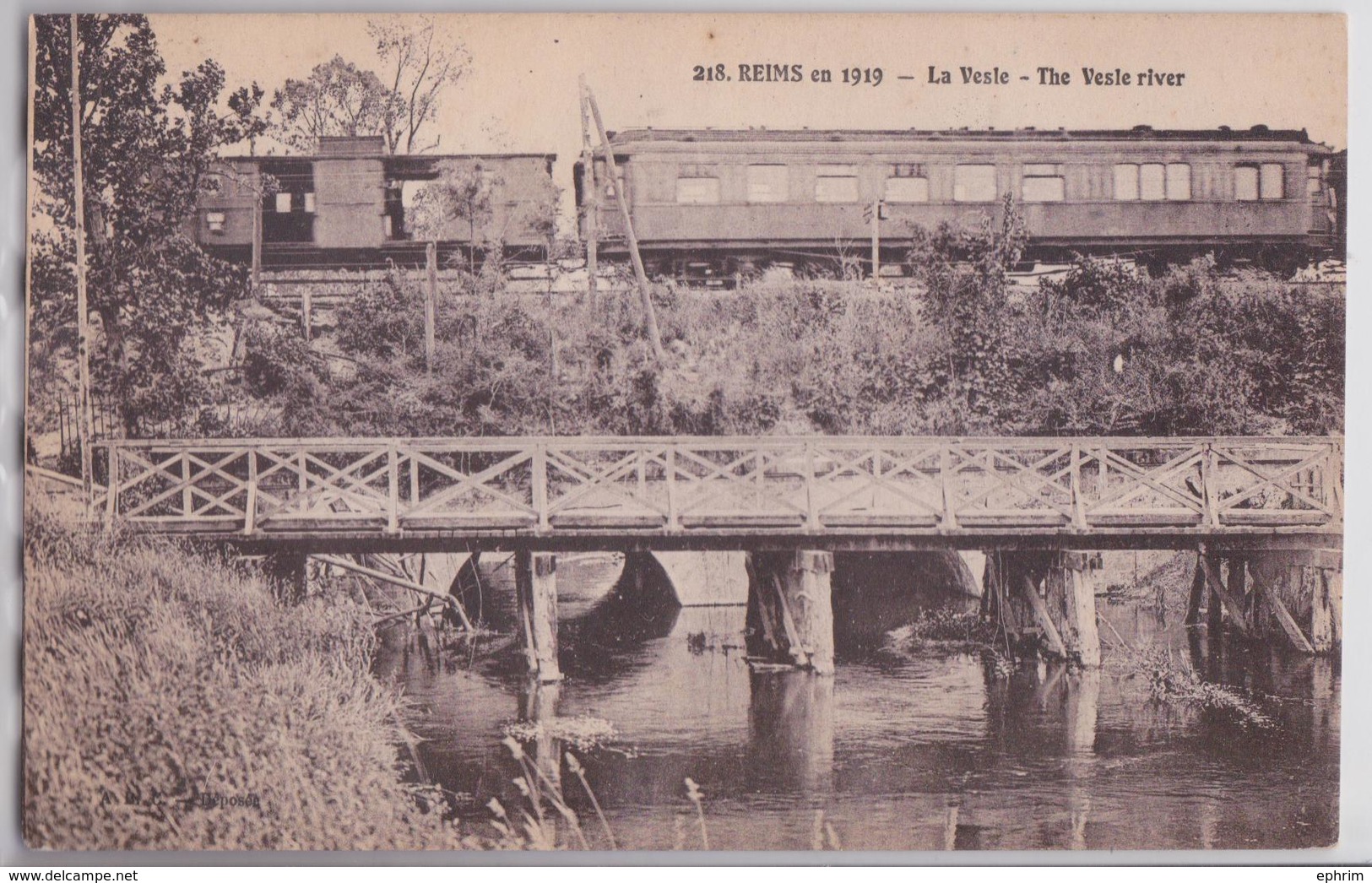 REIMS En 1919 - La Vesle - Passage D'un Train - Reims