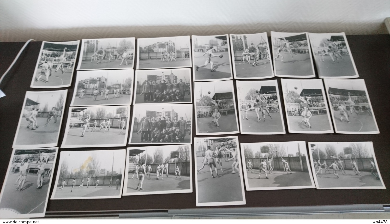 Lot De Photos Ancienne Joueur De Basket - Sports